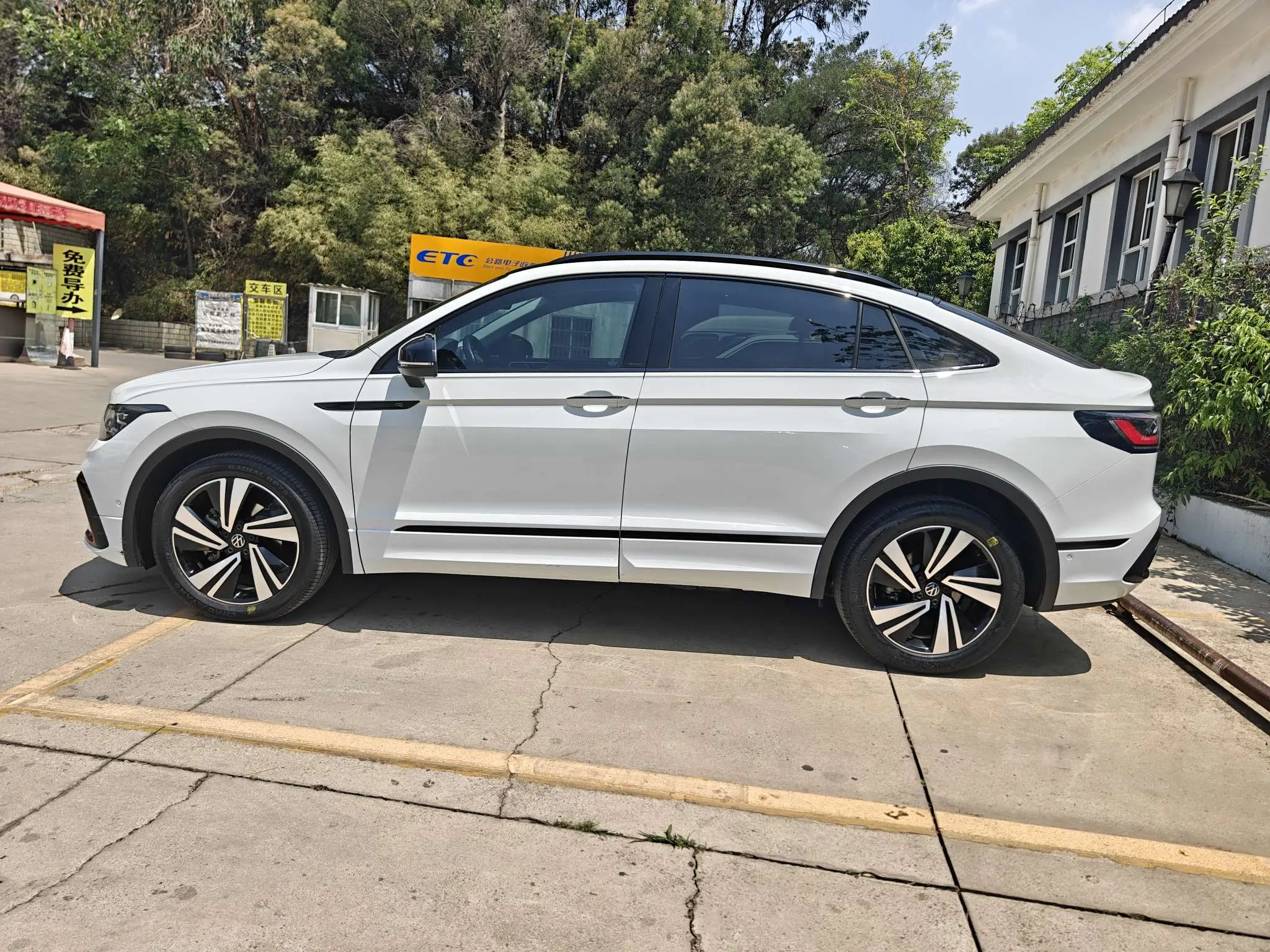 Volkswagen TiguanX