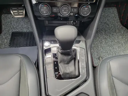 catalog-car-16