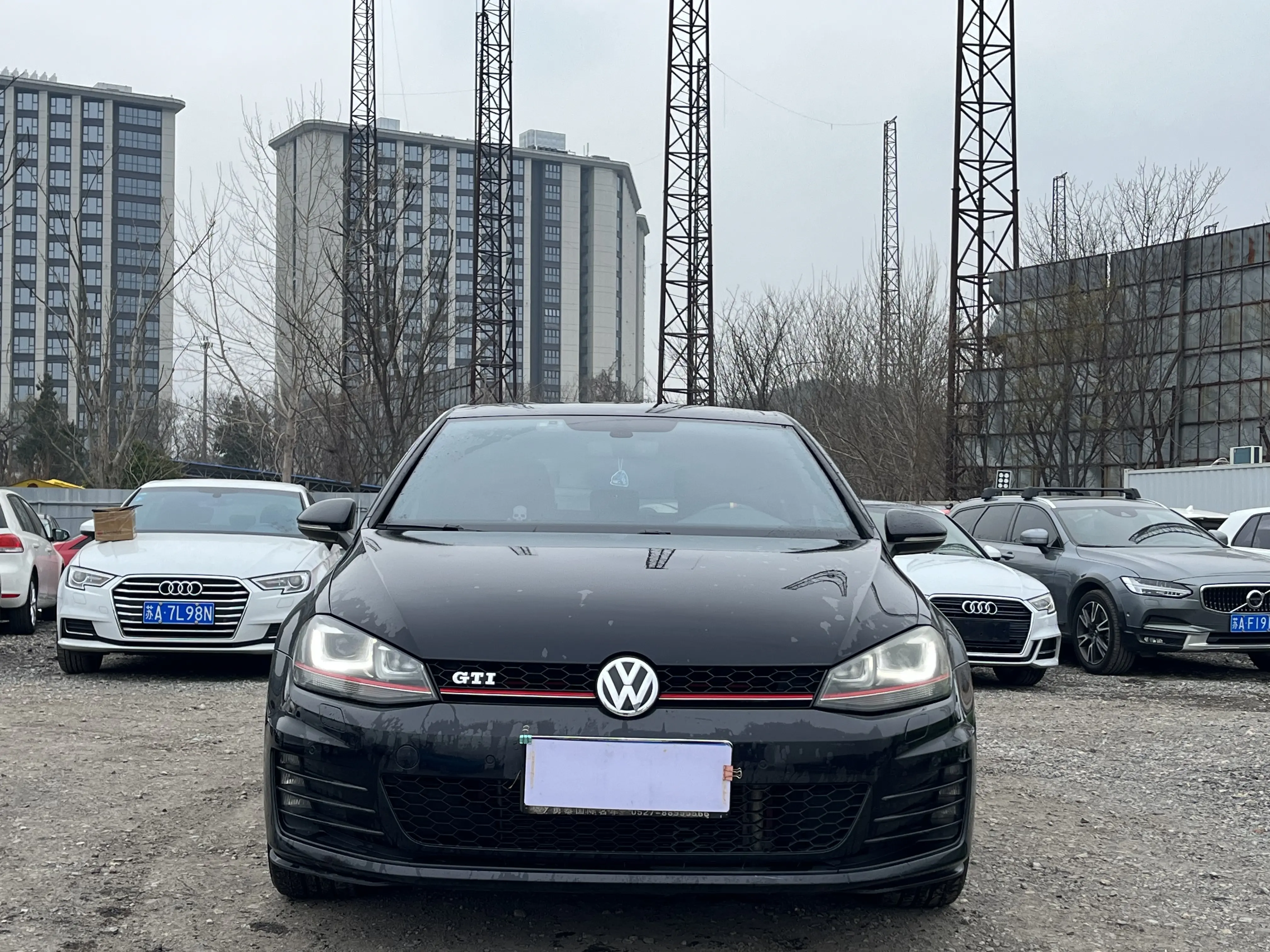 Volkswagen Golf GTI