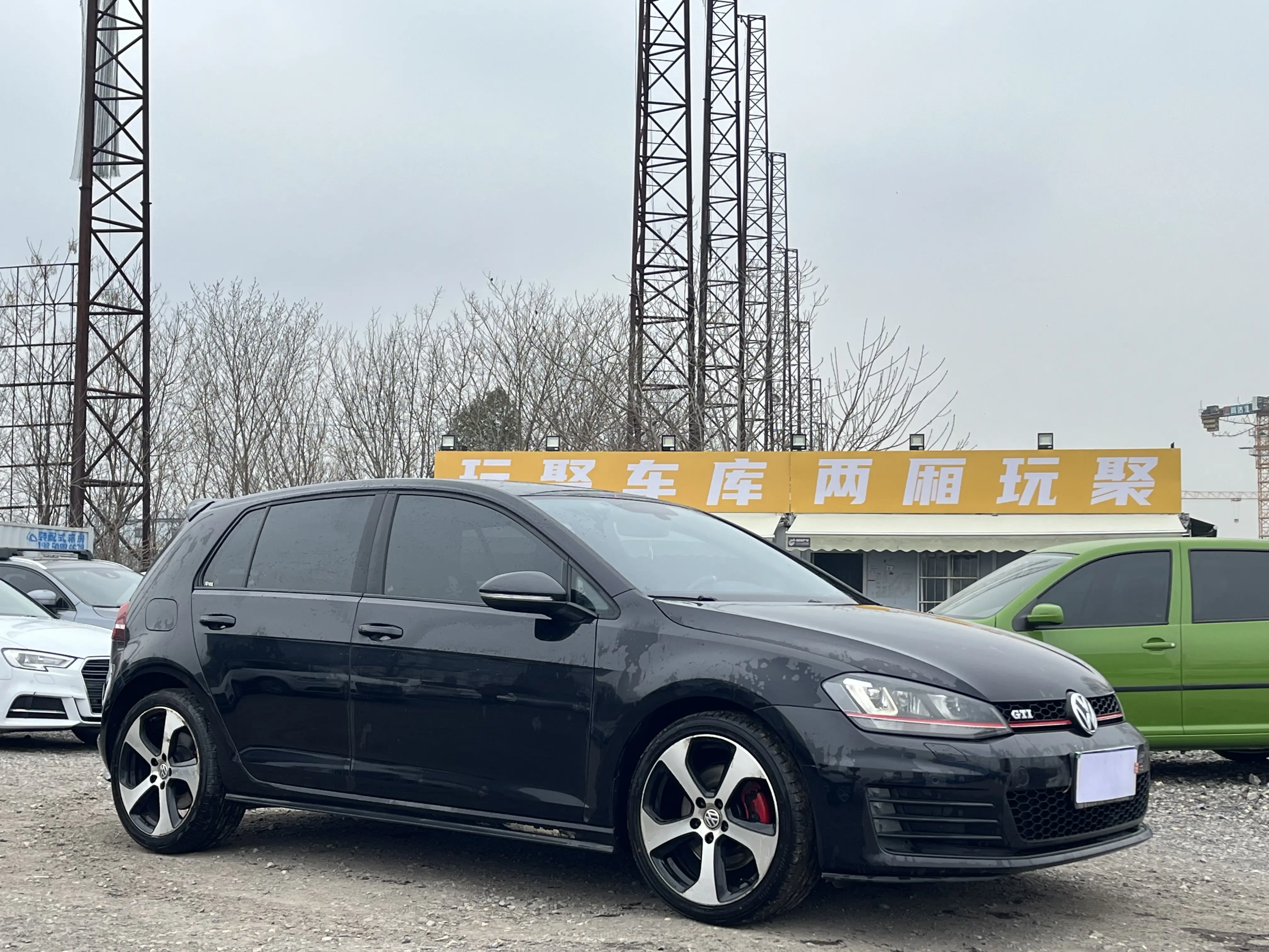 Volkswagen Golf GTI