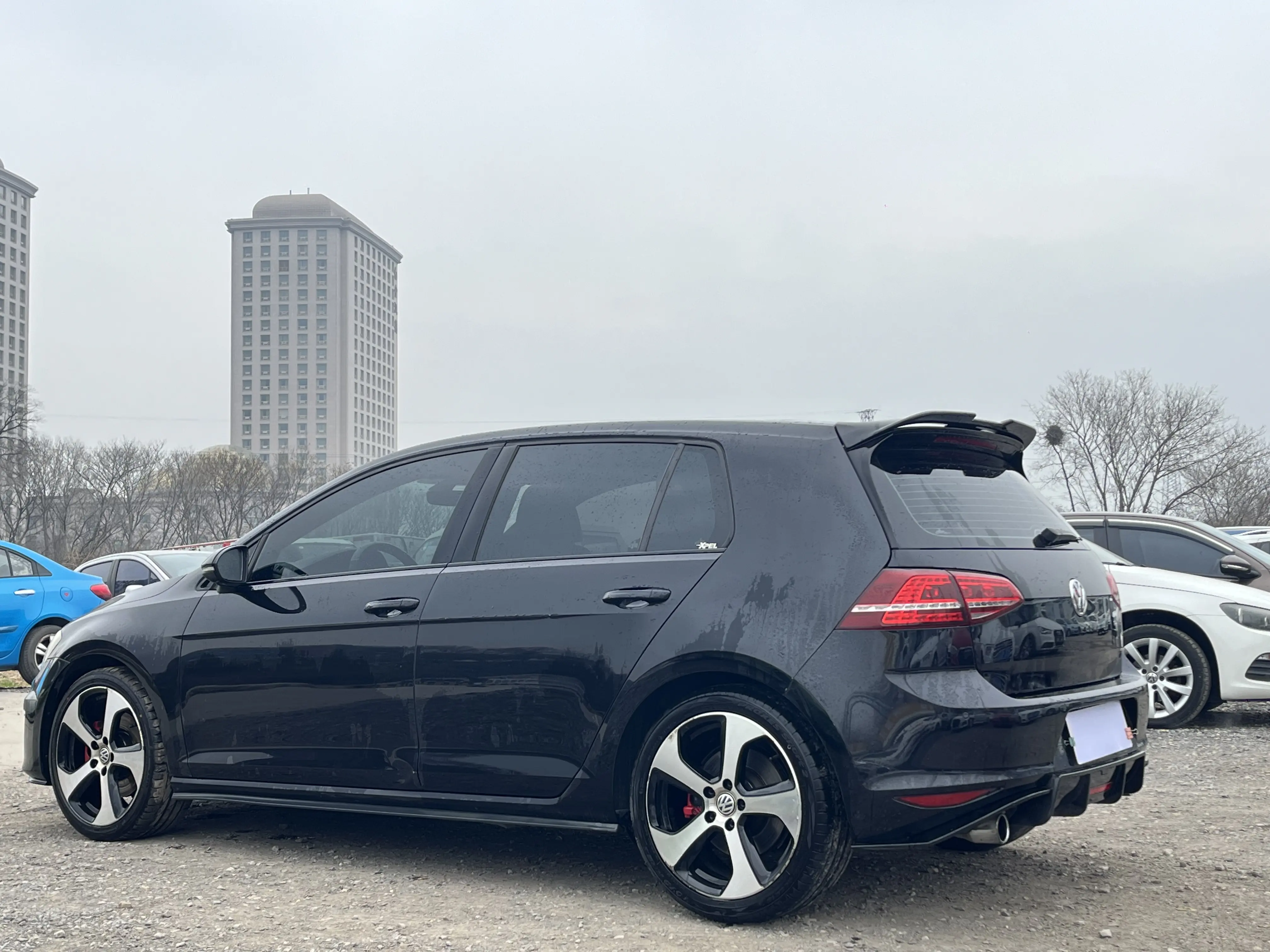 Volkswagen Golf GTI