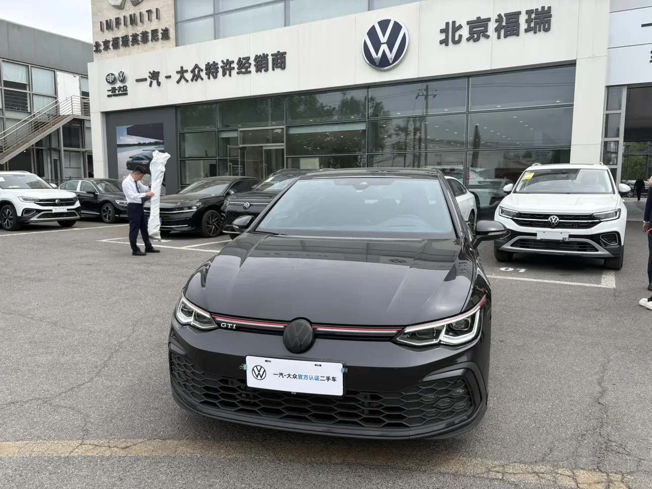 Volkswagen Golf GTI