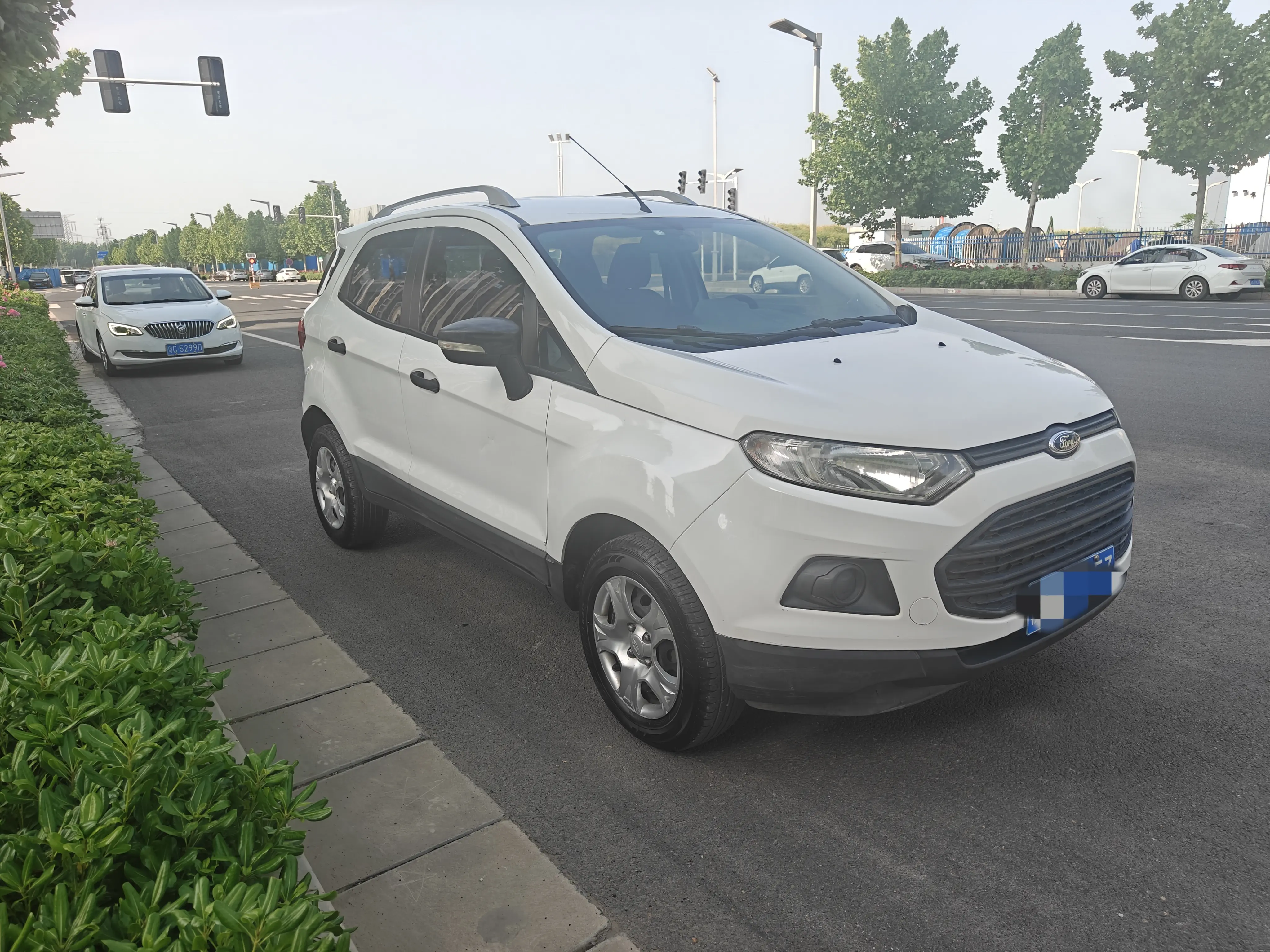 Ford Yibo