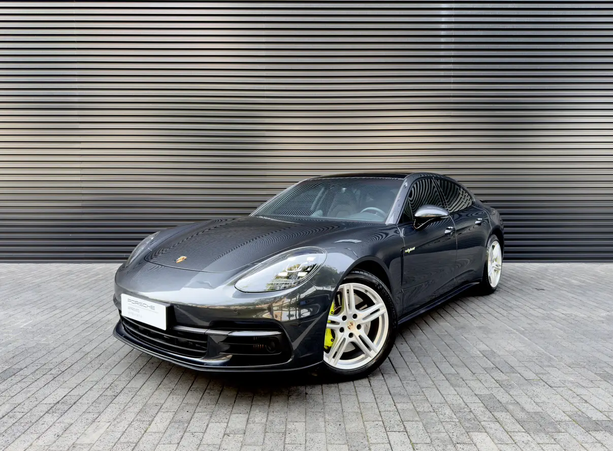 Porsche Panamera E-Hybrid