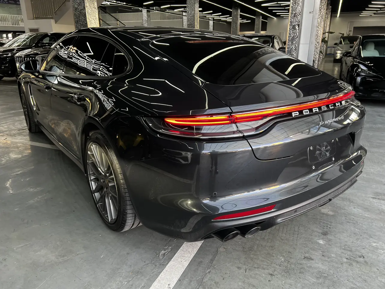 Porsche Panamera