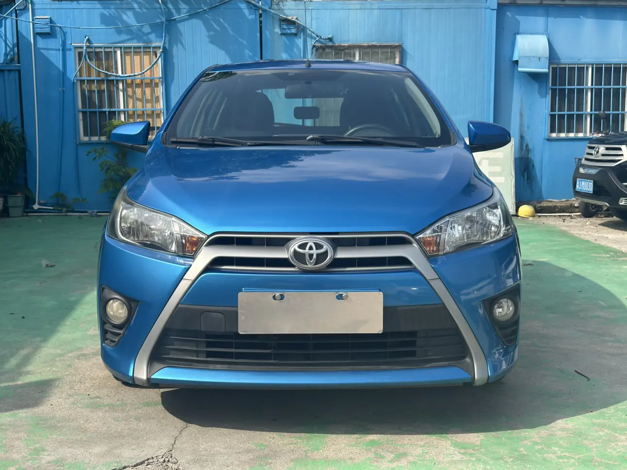 Toyota Yaris L