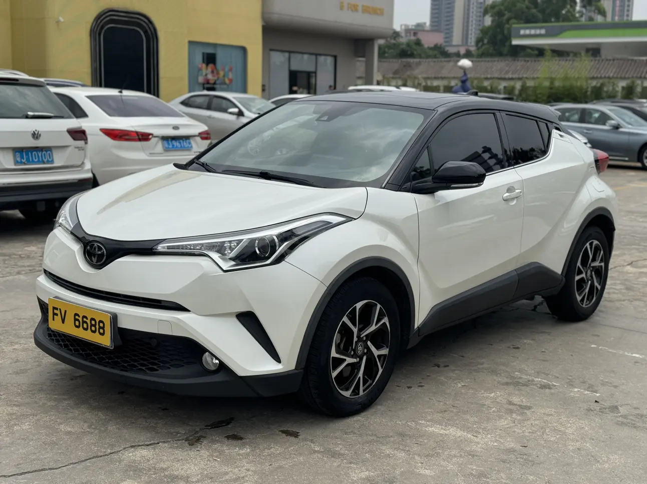 Toyota C-HR