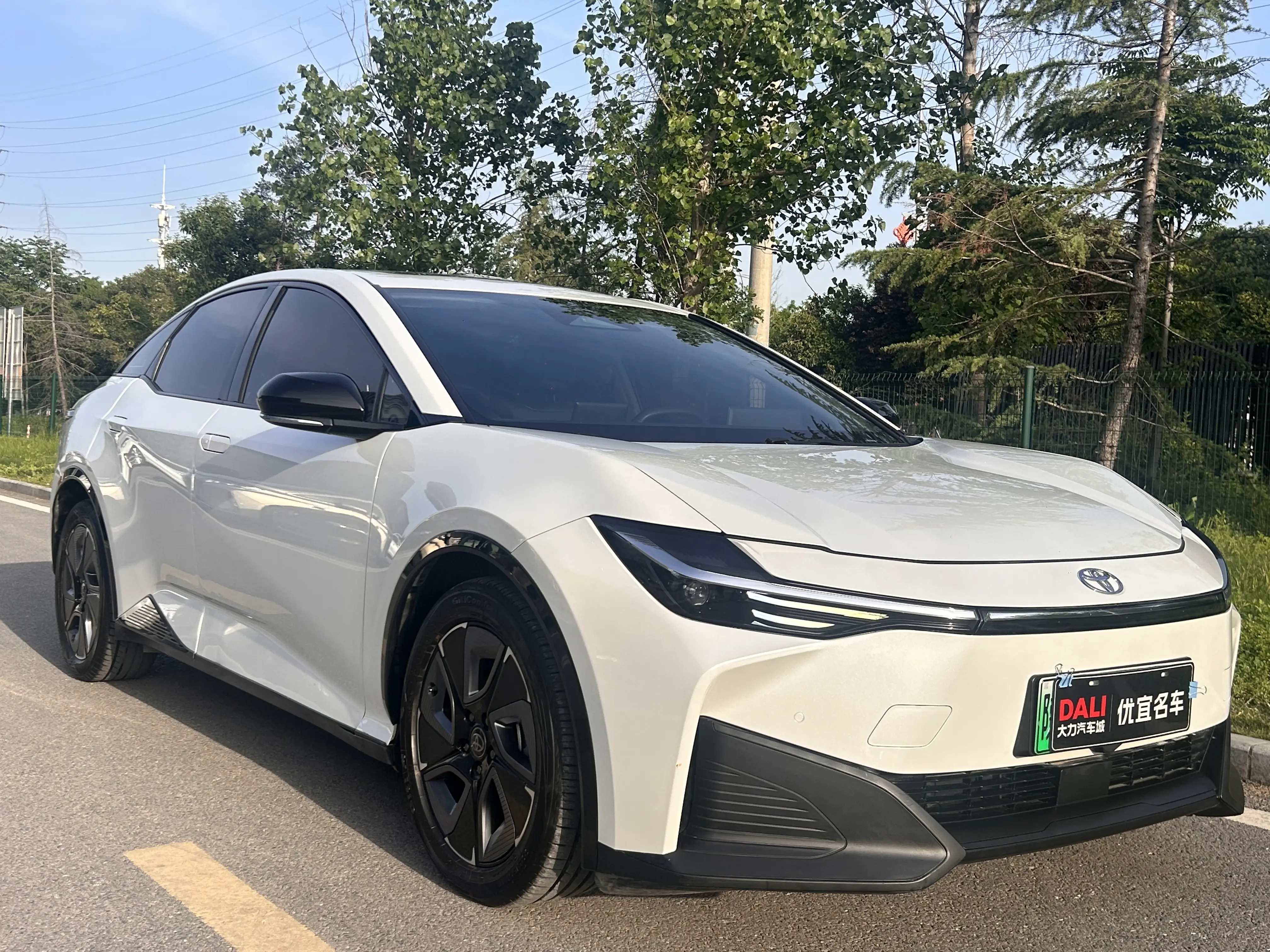 Toyota bZ