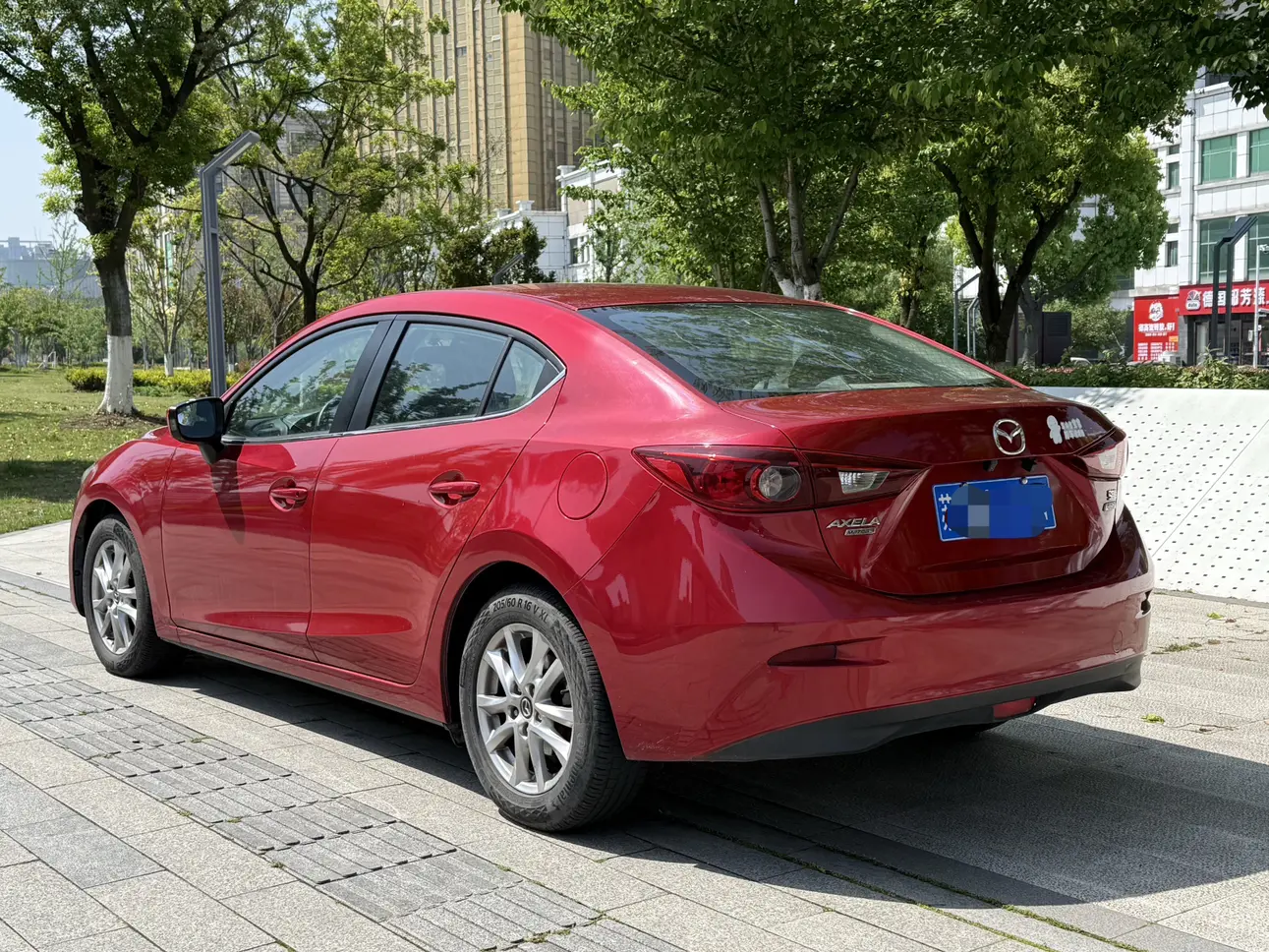 Mazda Axela