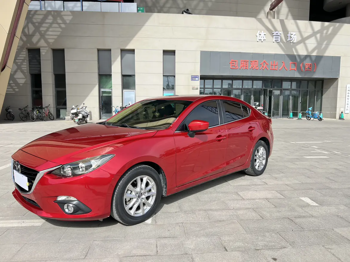 Mazda Axela