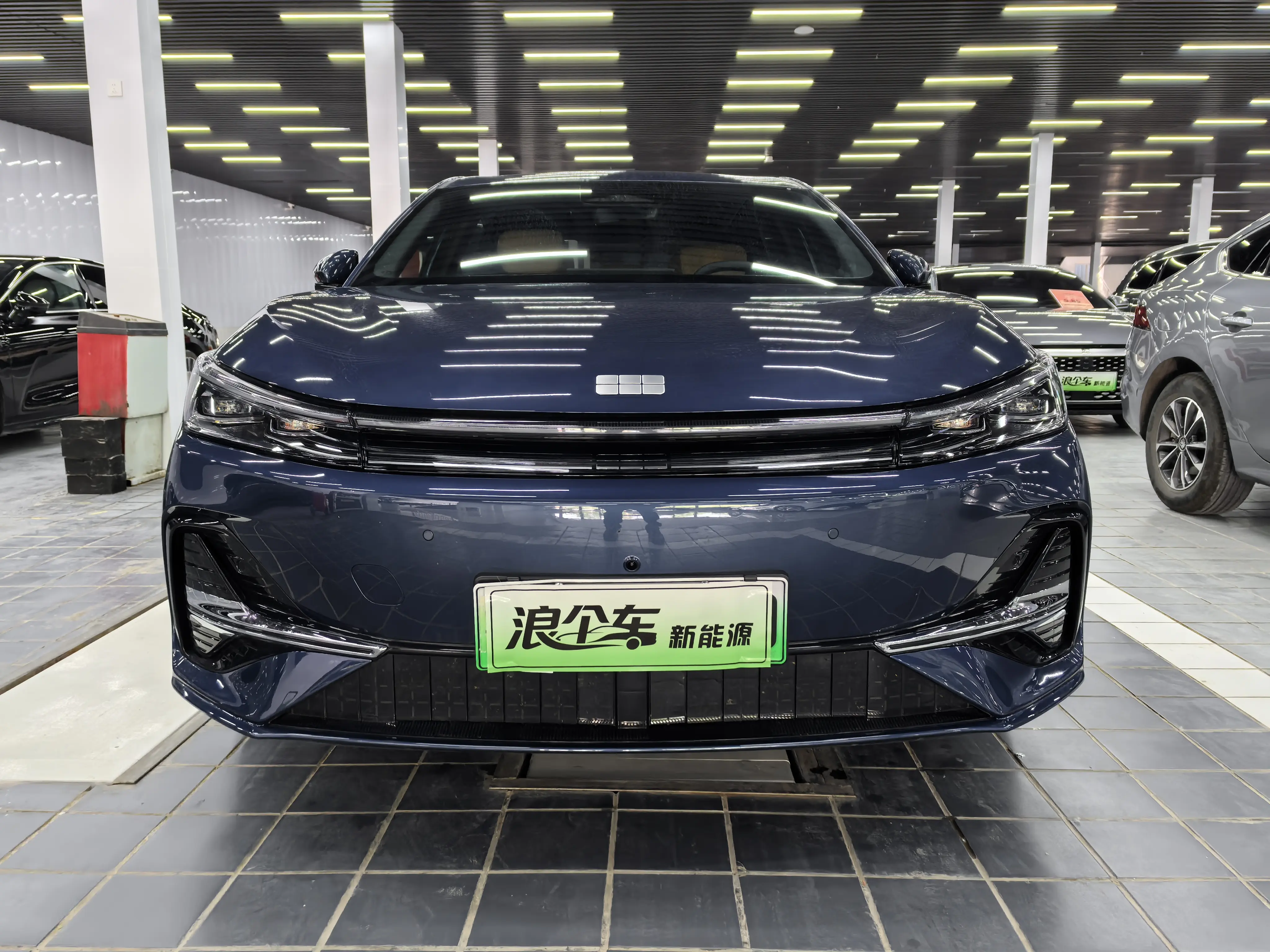 Geely Galaxy A7 EM
