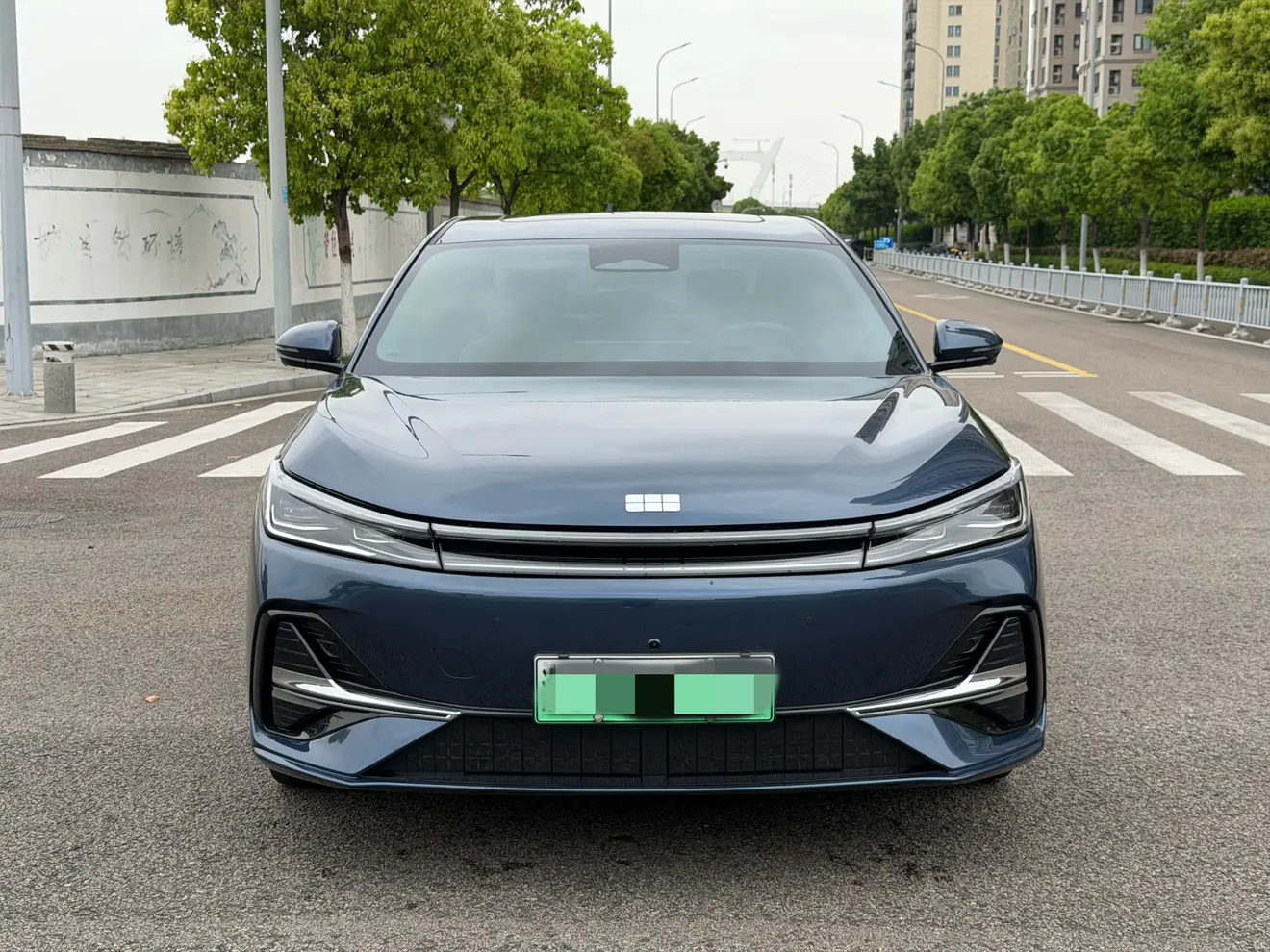 Geely Galaxy A7 EM