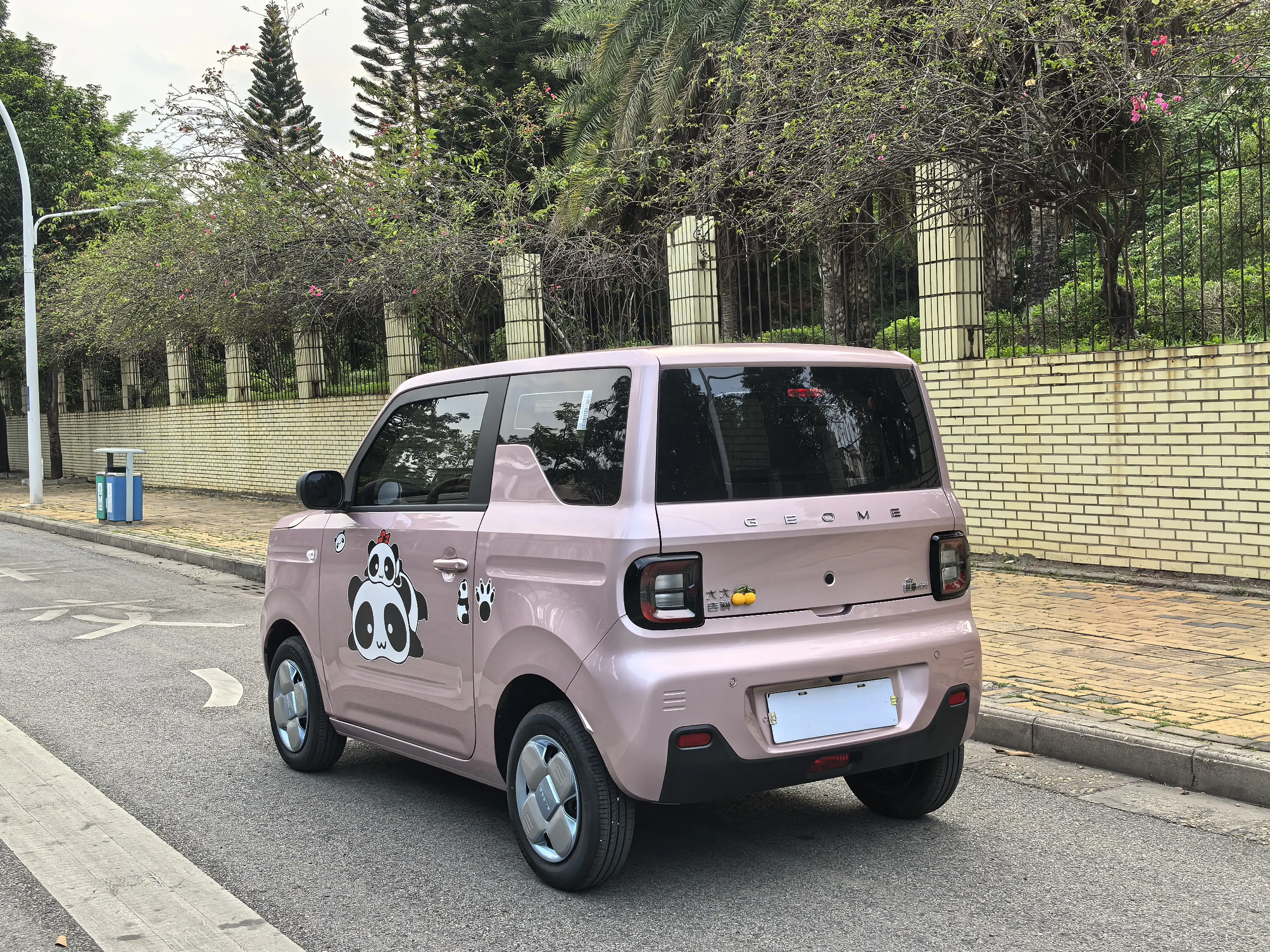 Geely Panda