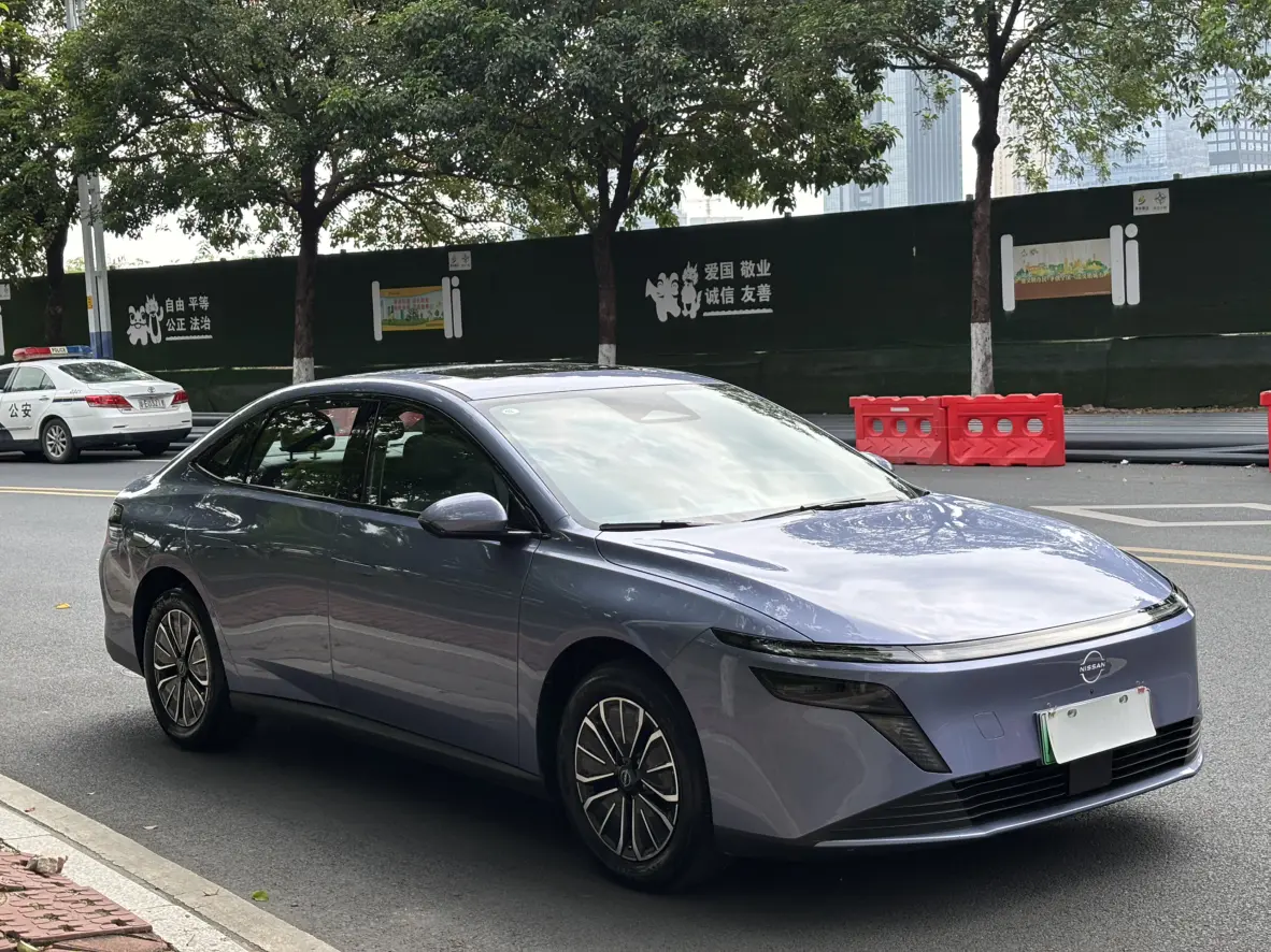 Nissan N6