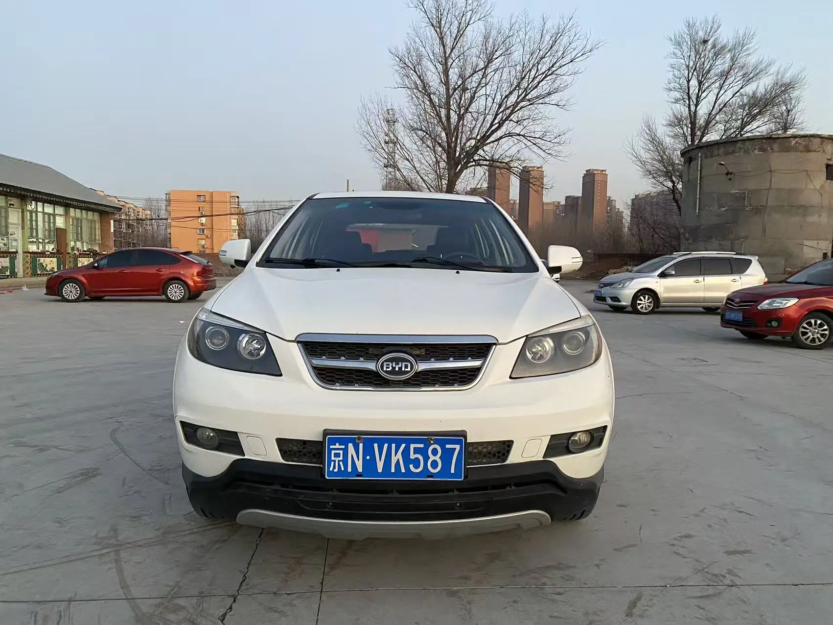 BYD S6