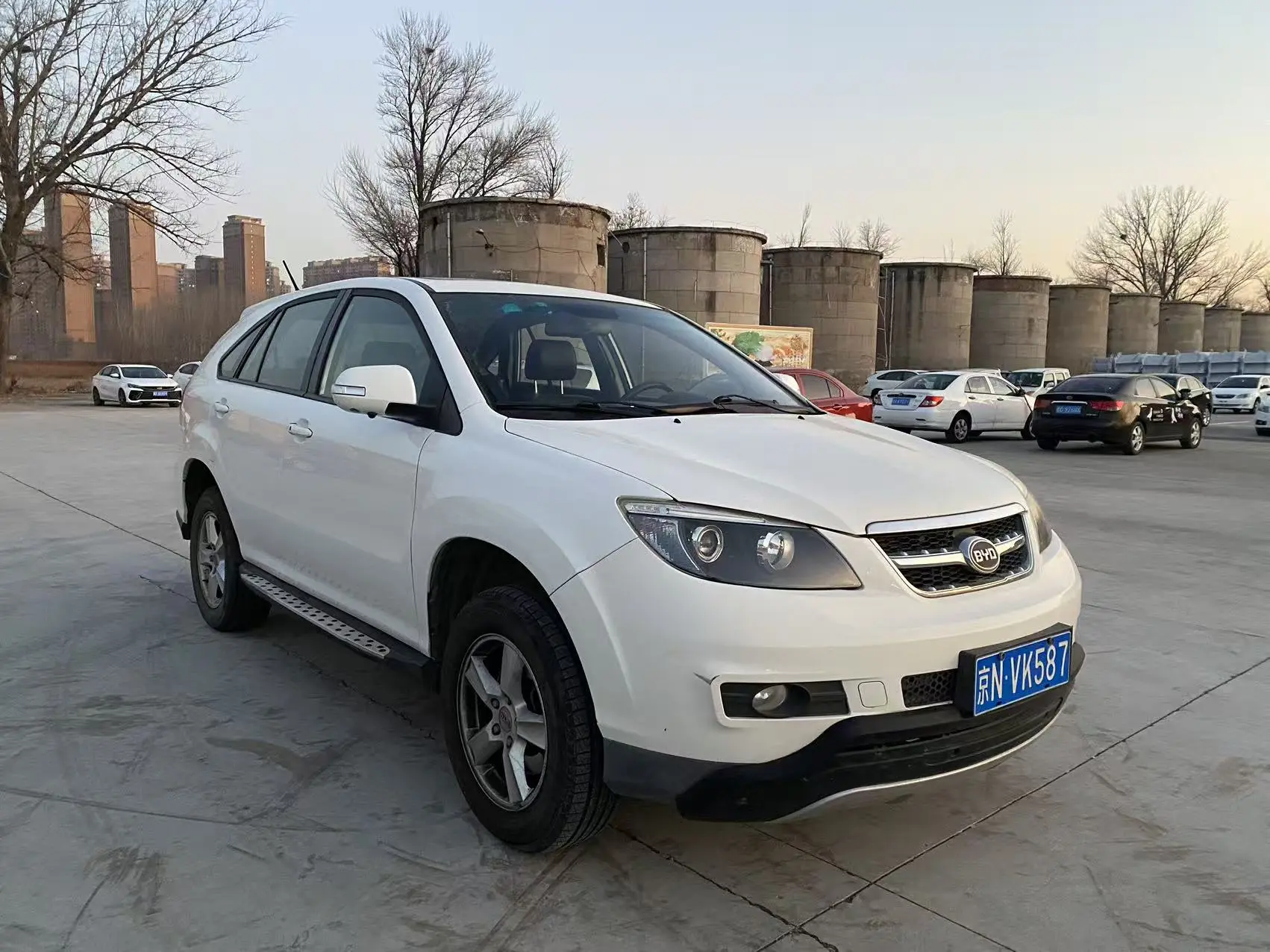 BYD S6