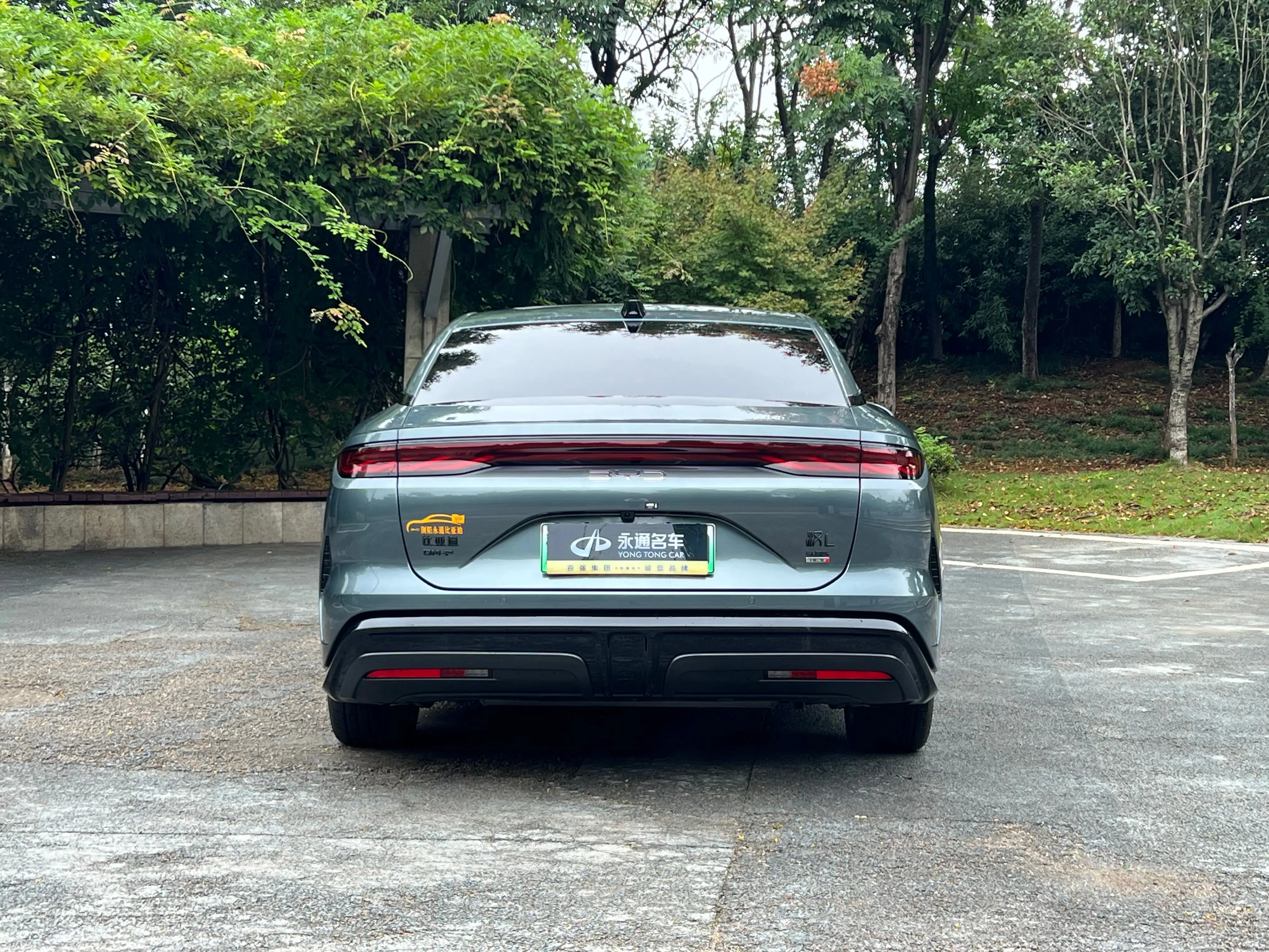 BYD Han L DM