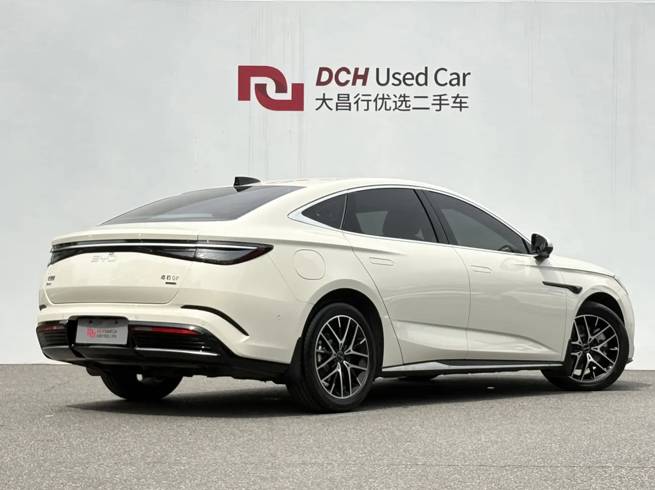 BYD Seal 07DM