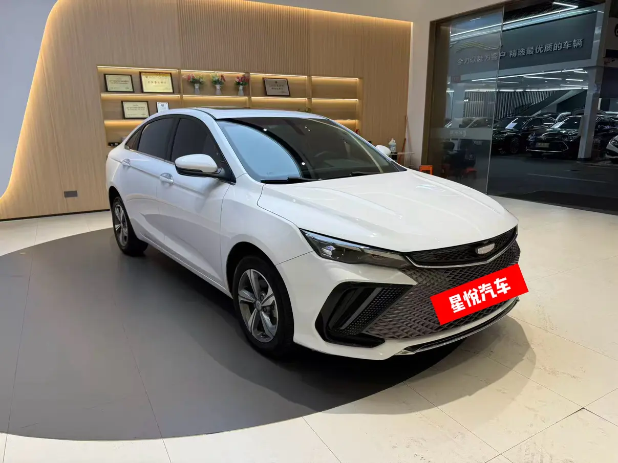 Geely Emgrand L HiP