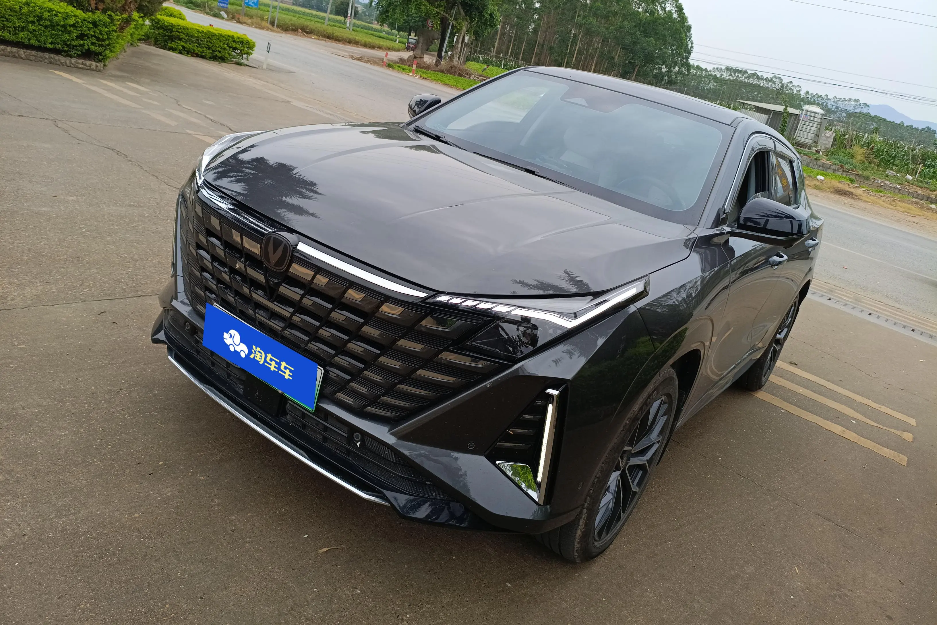 Changan UNI-Z PHEV