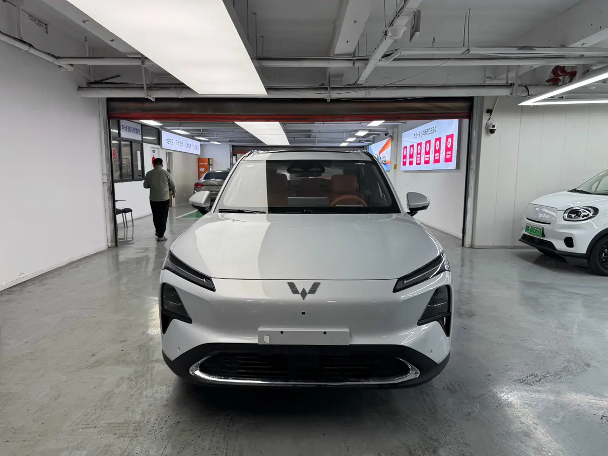Wuling Starlight S PHEV