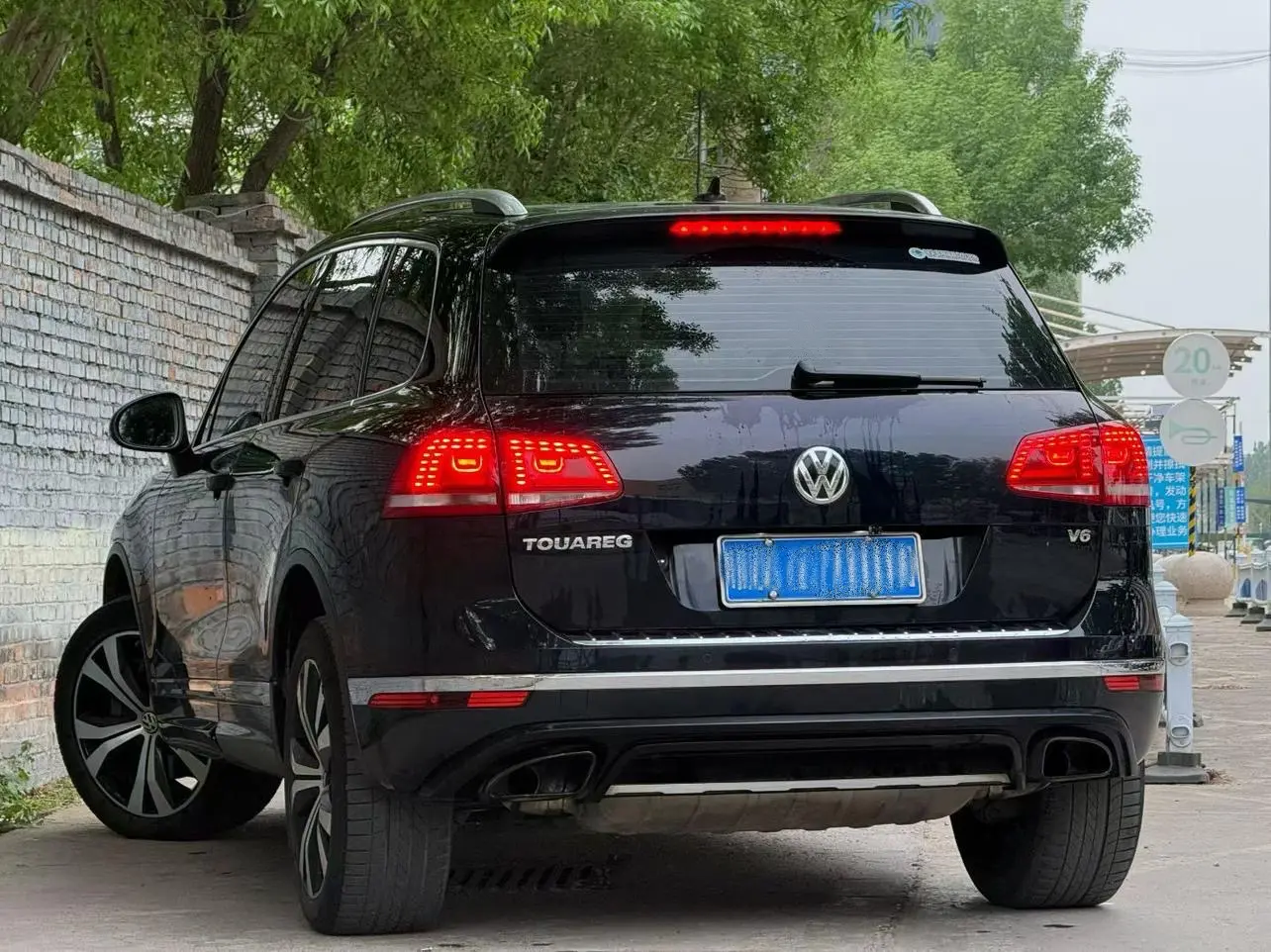 Volkswagen Touareg