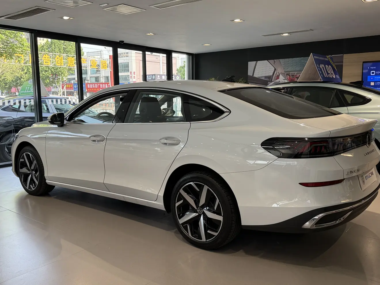 Volkswagen Lamando