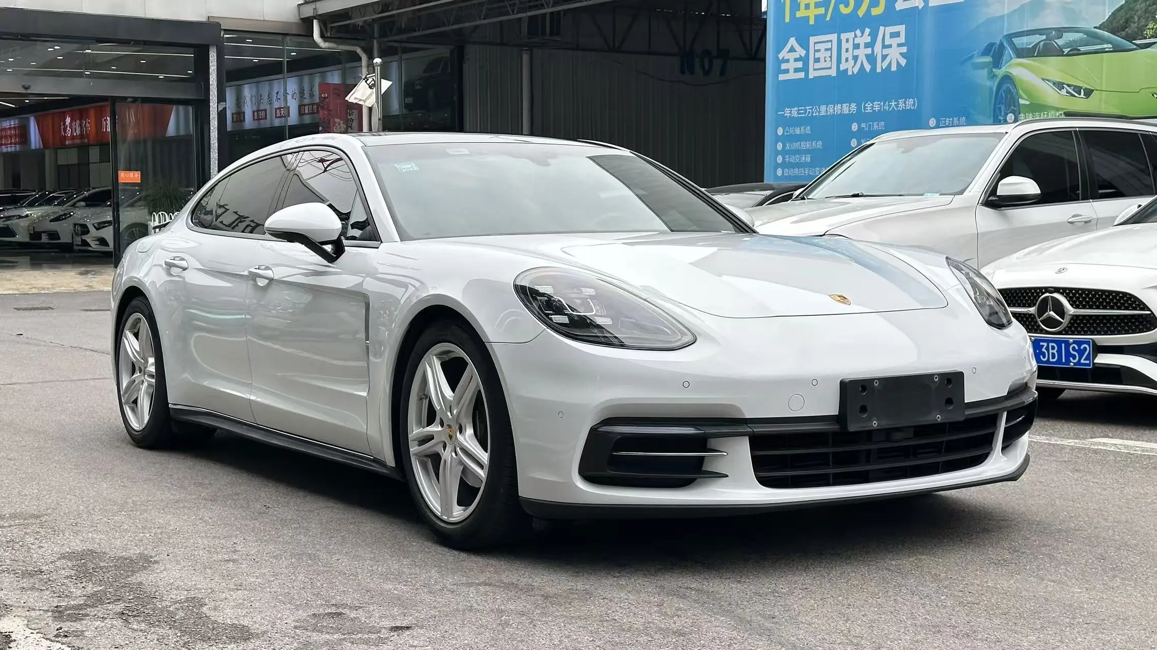 Porsche Panamera