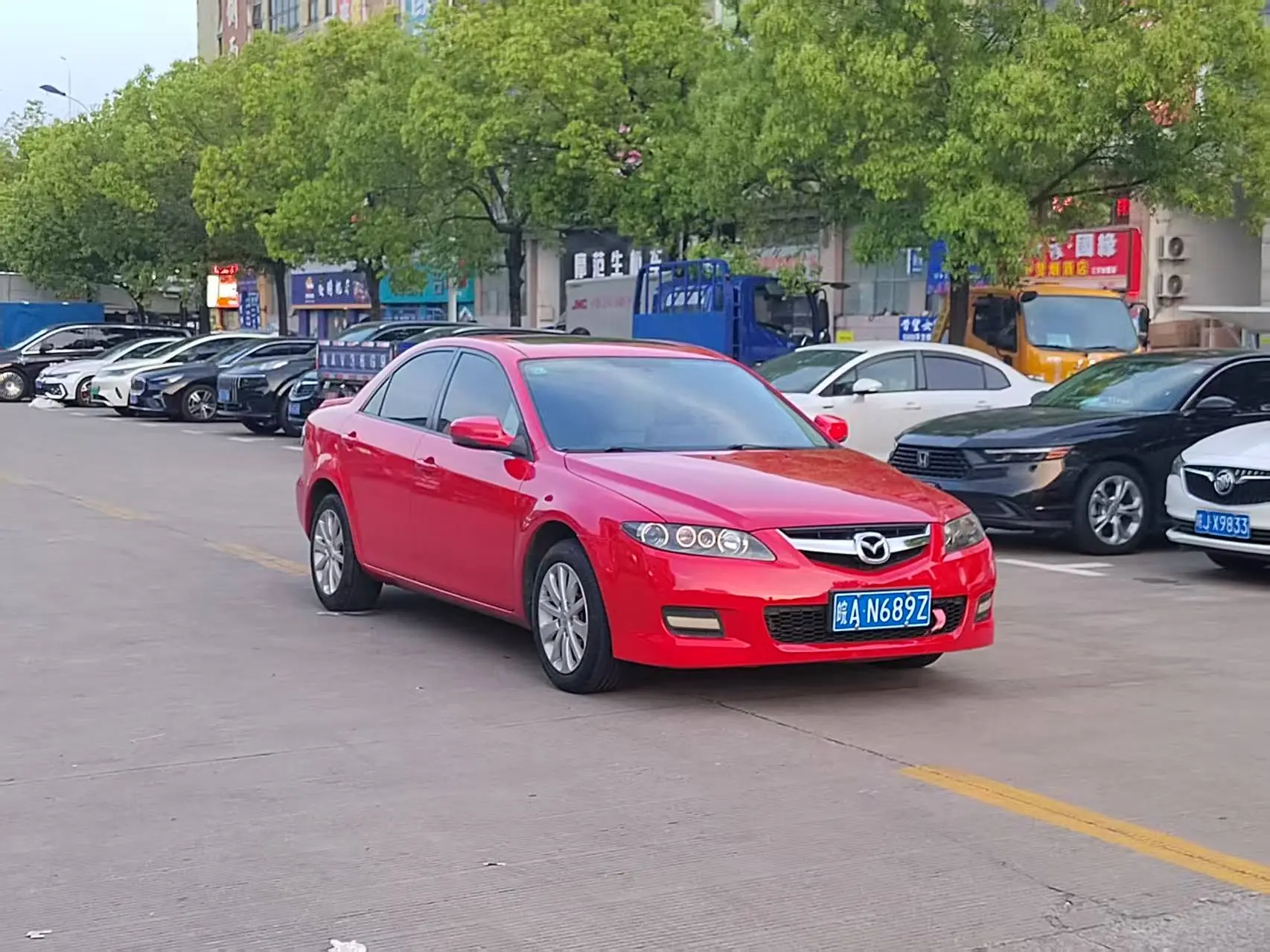 Mazda 6