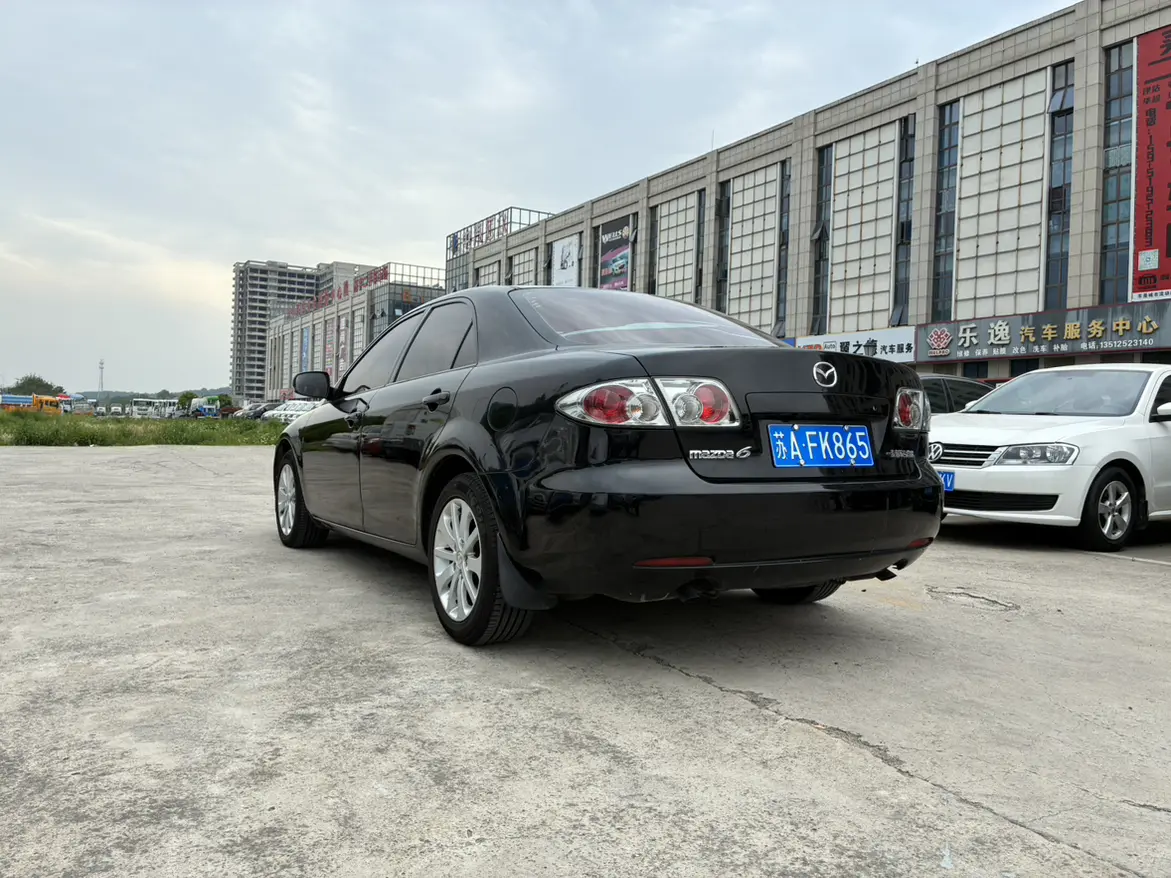 Mazda 6