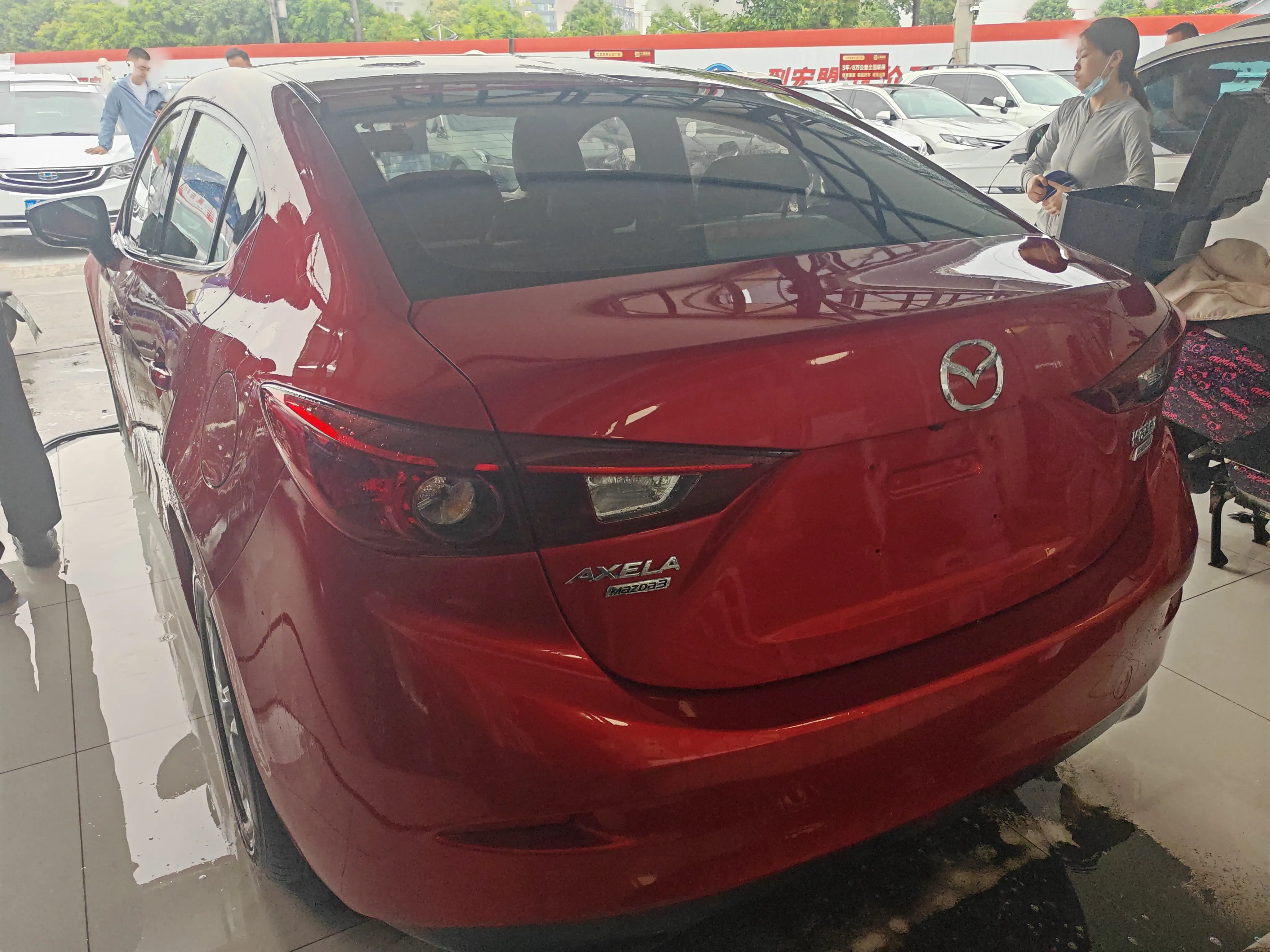 Mazda Axela