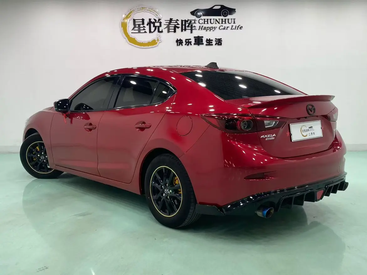 Mazda Axela