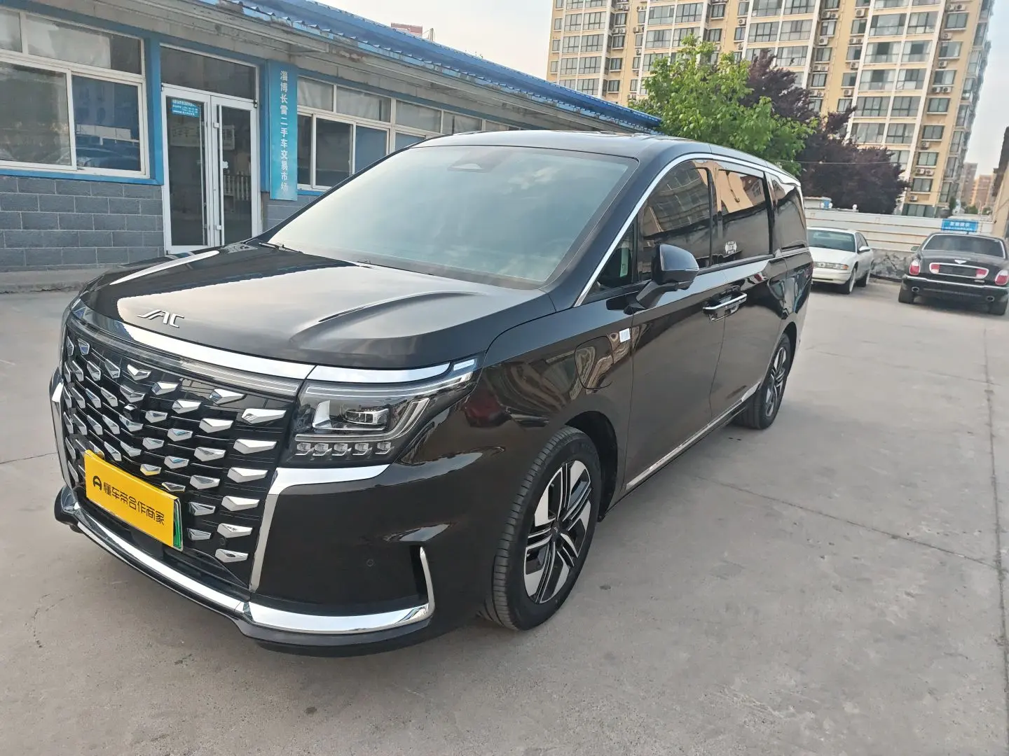JAC Ruifeng RF8 PHEV