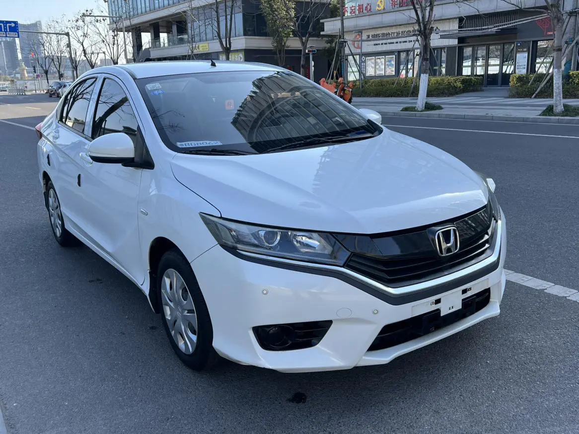 Honda Gray