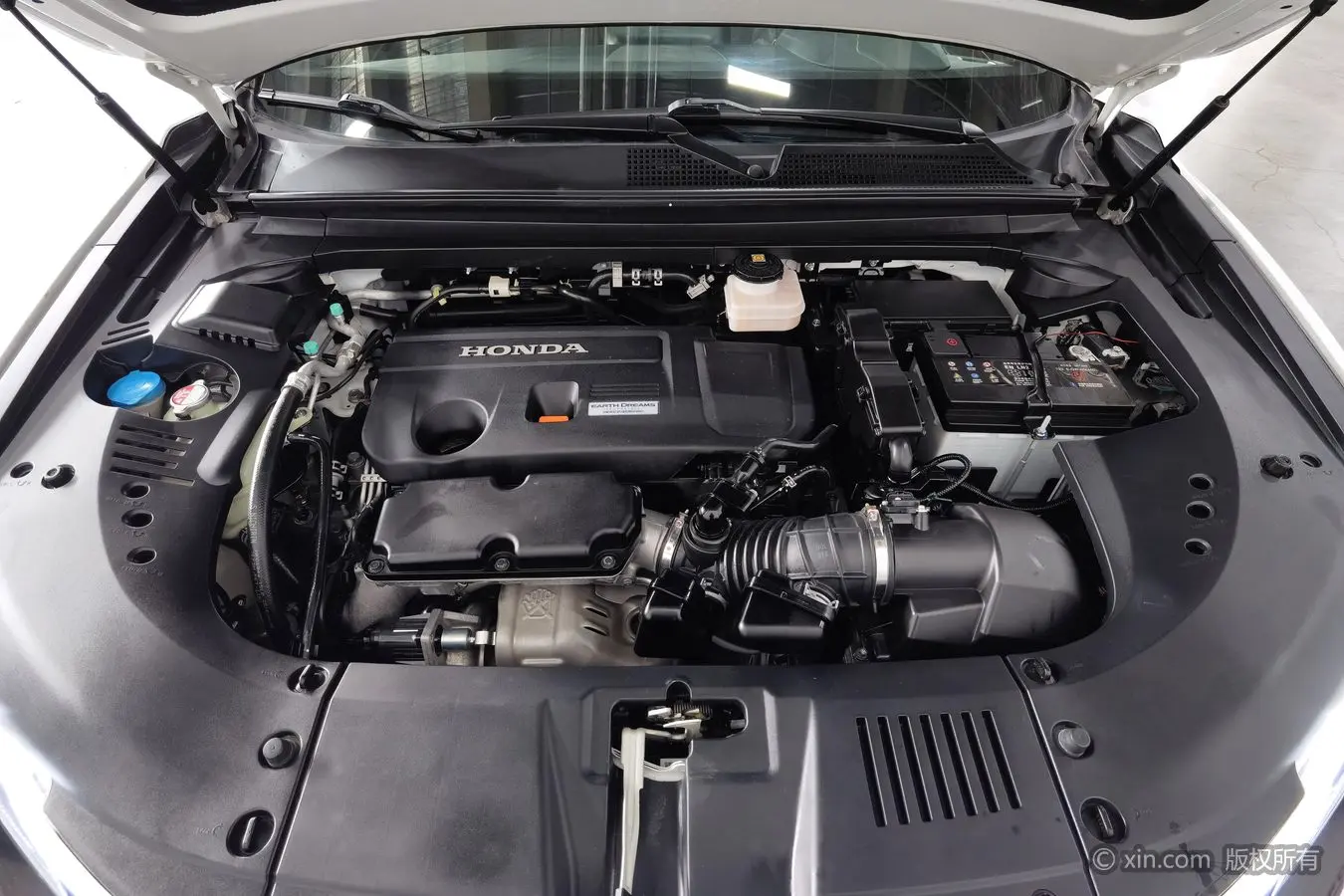 Honda UR-V