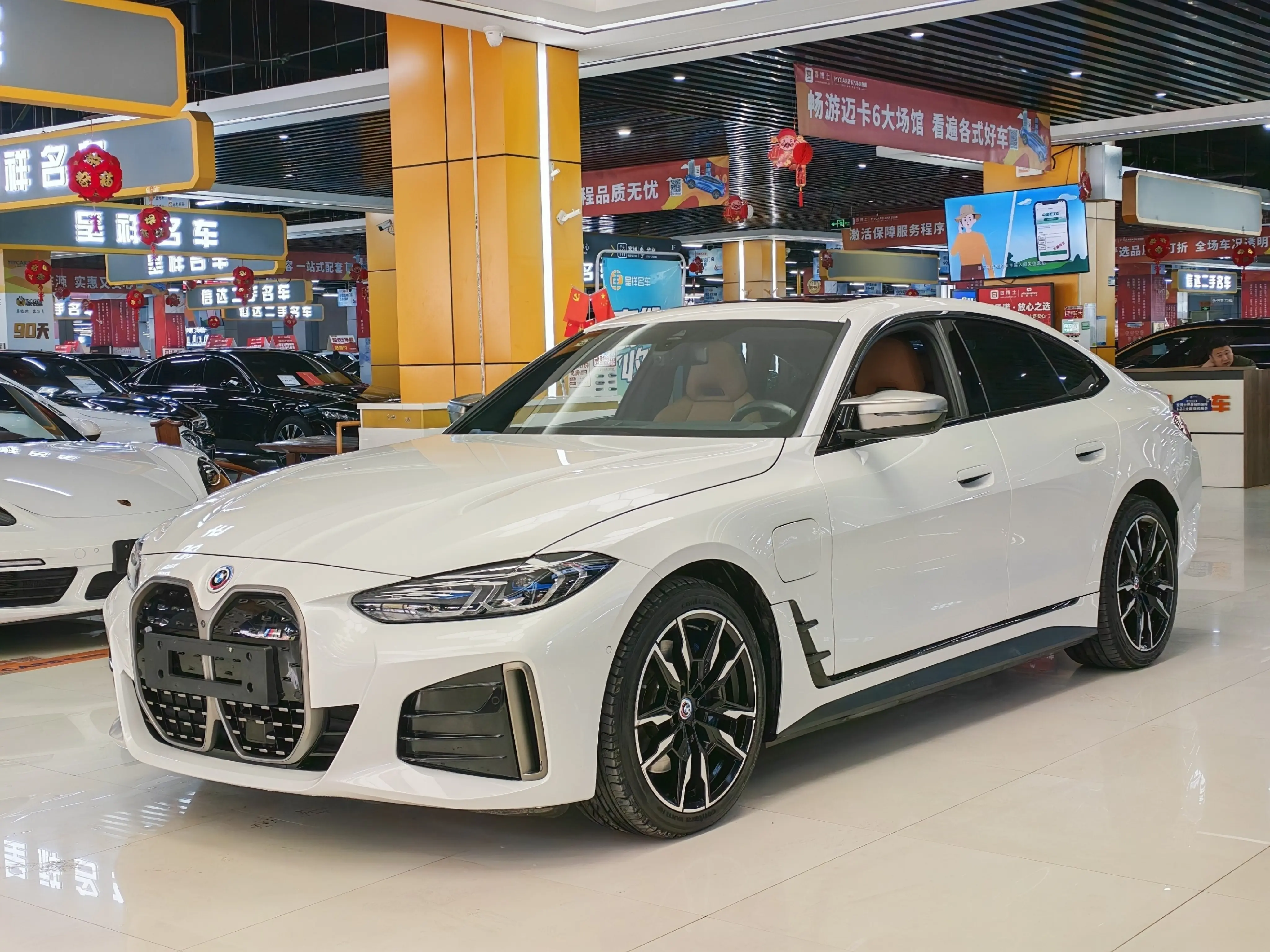 BMW i4