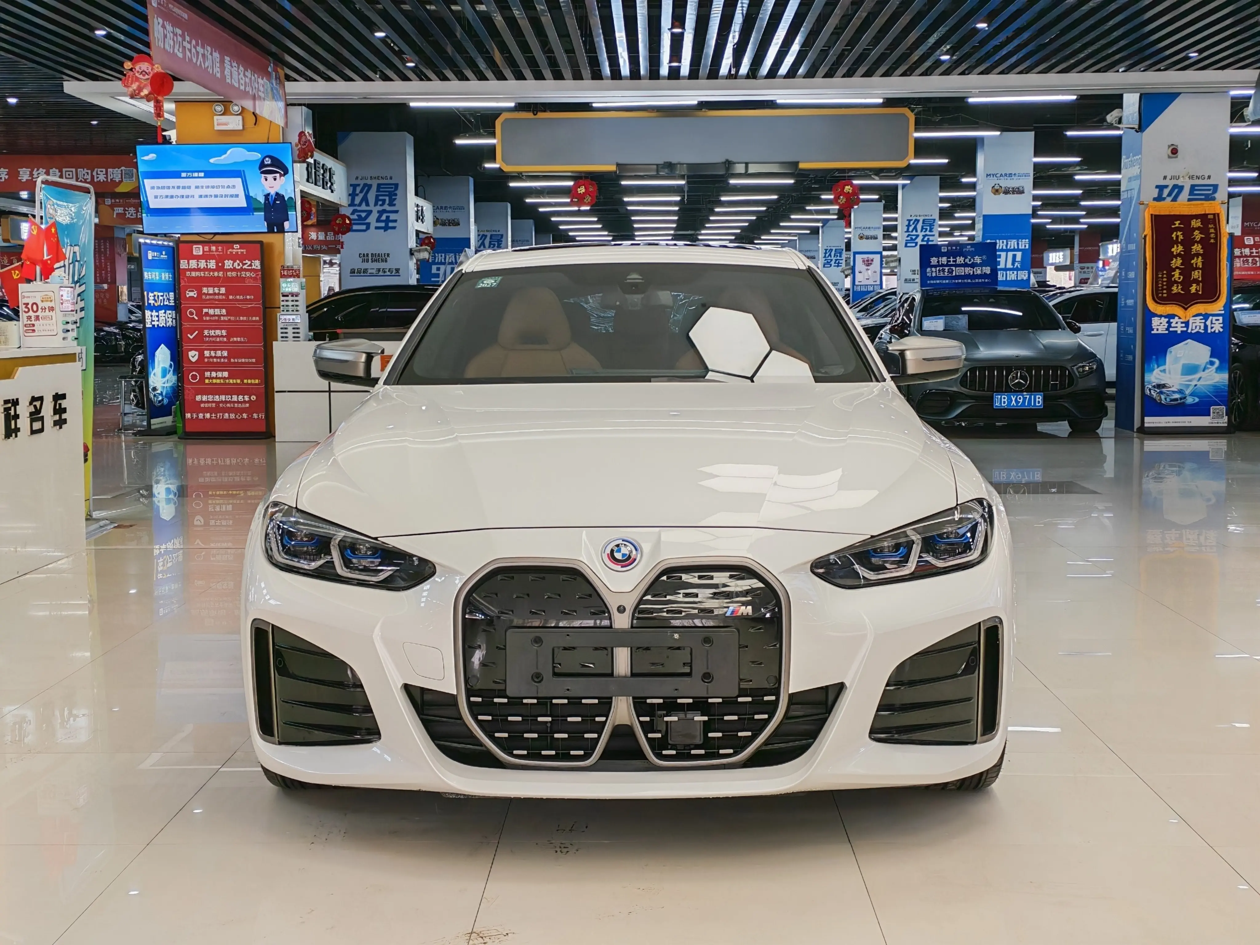 BMW i4