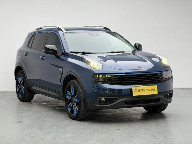Lynk & Co 01