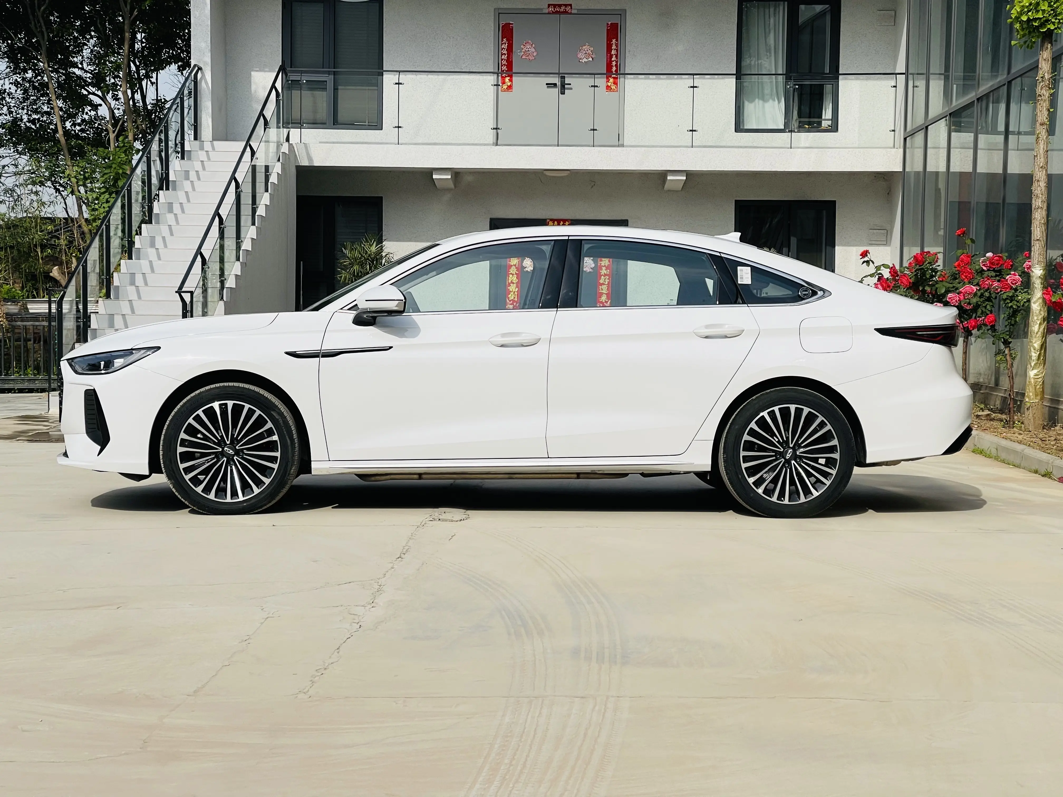 Chery Fengyun A8L