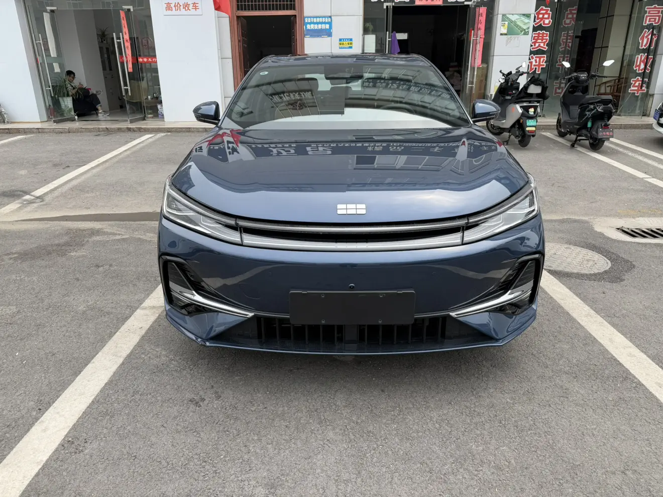 Geely Galaxy A7 EM