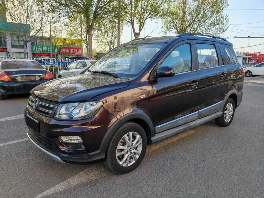 Dongfeng Fengon 370