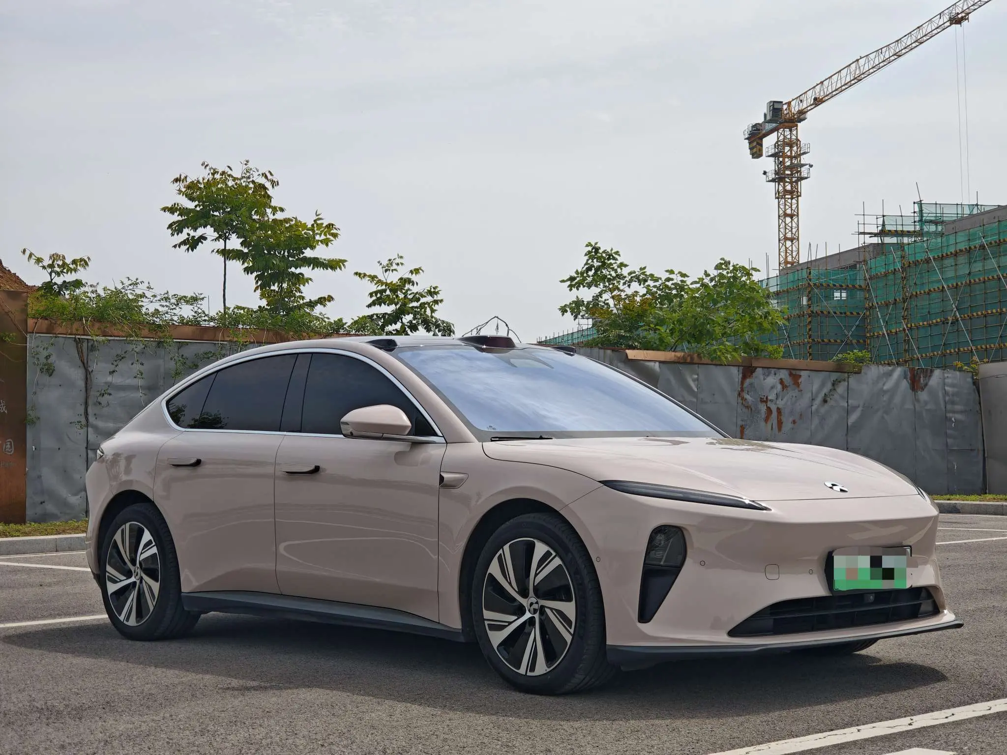 NIO ET5