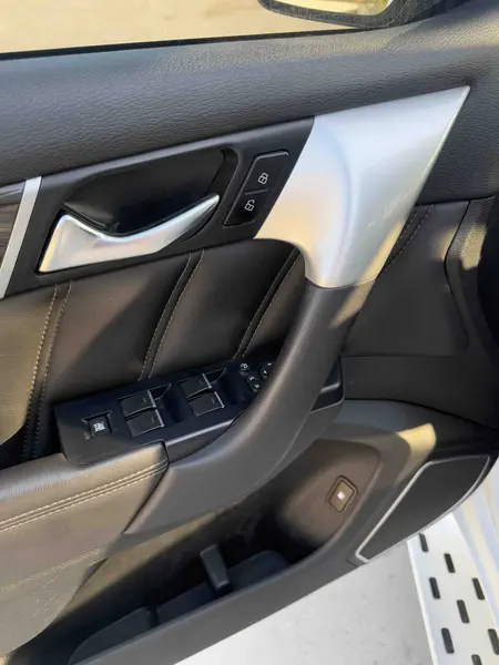 catalog-car-25