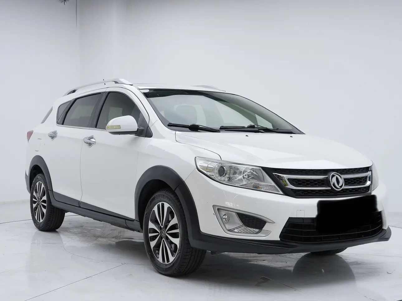 Dongfeng Fengshen AX3