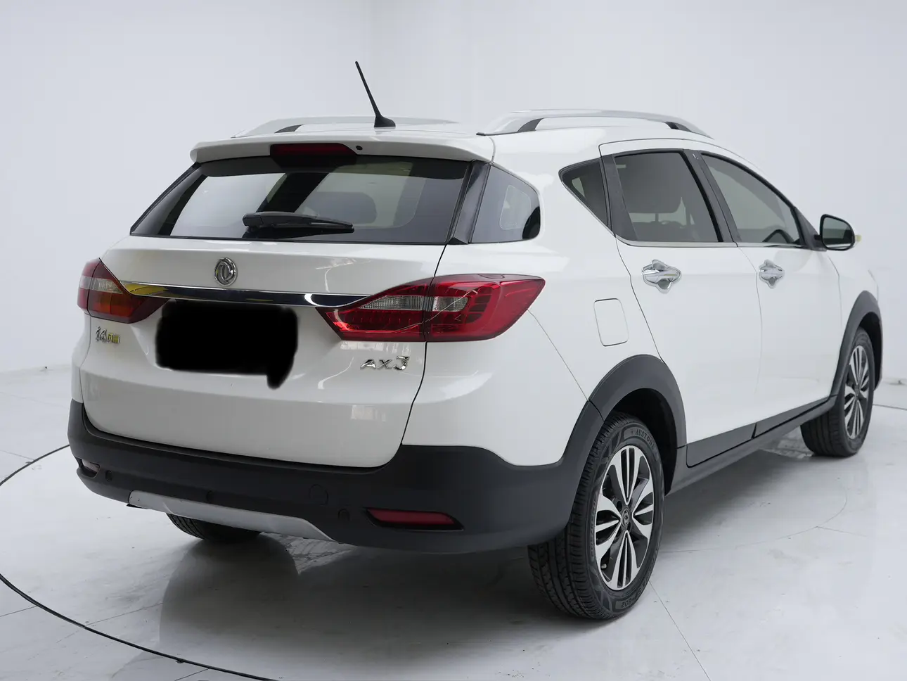 Dongfeng Fengshen AX3