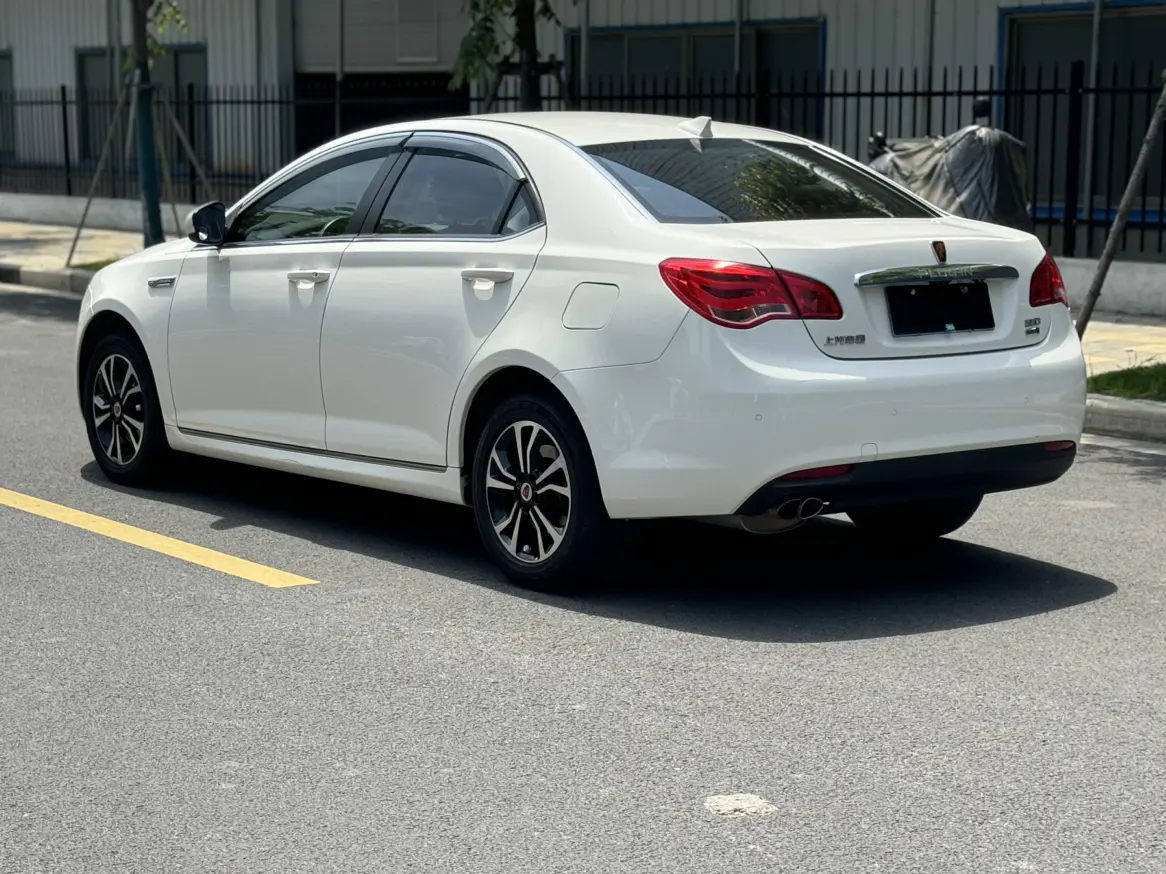 Roewe e550