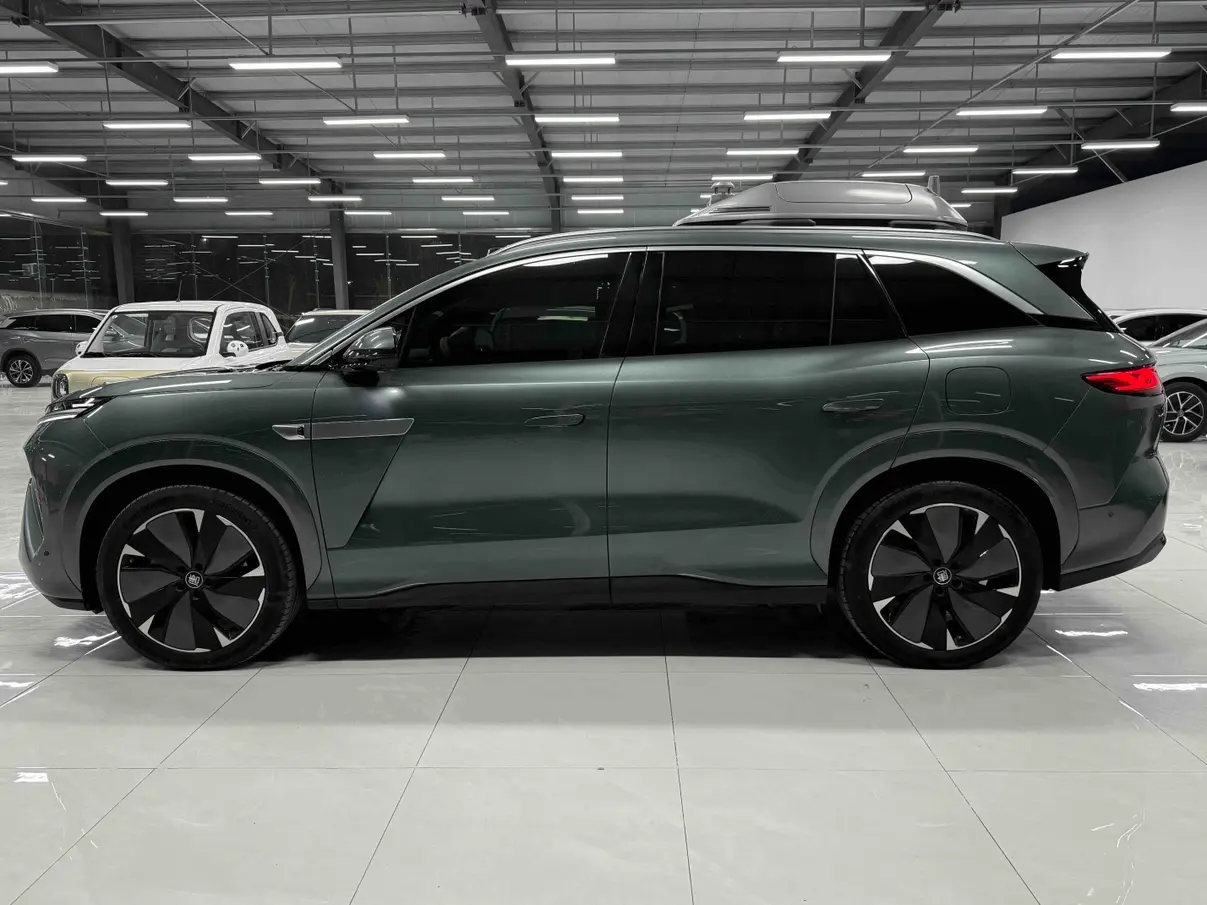 BYD Tang L DM