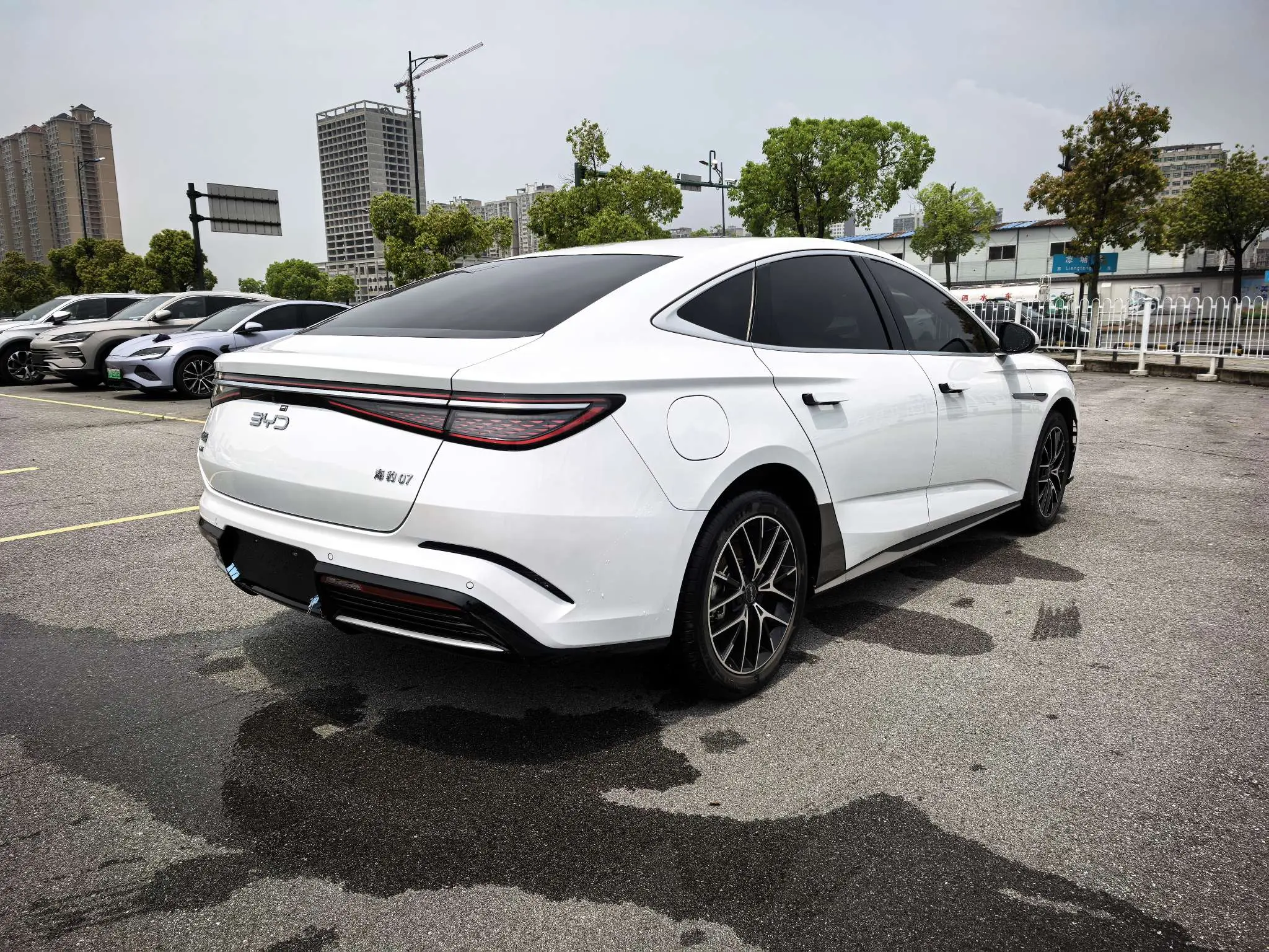 BYD Seal DM