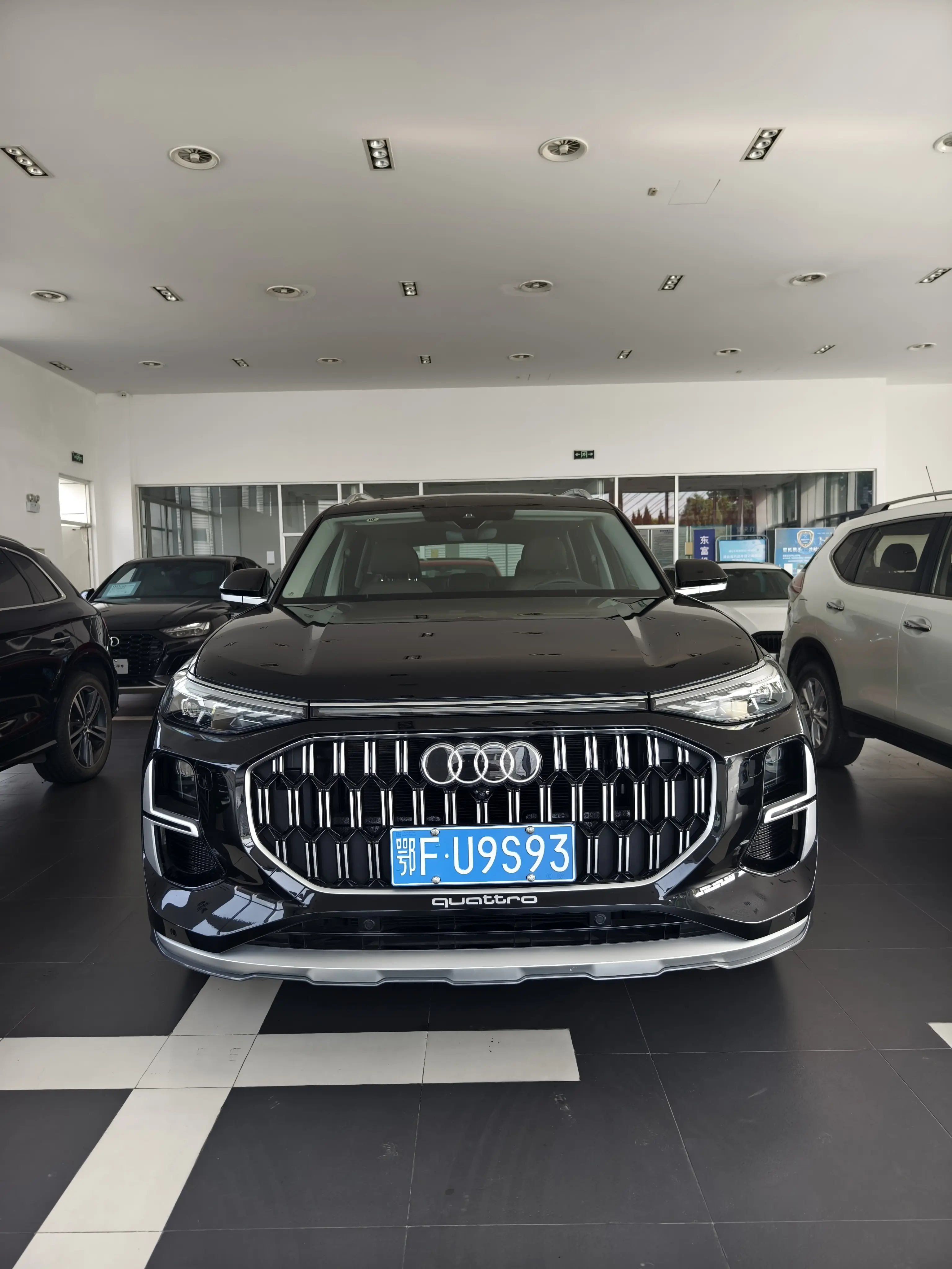 Audi Q6