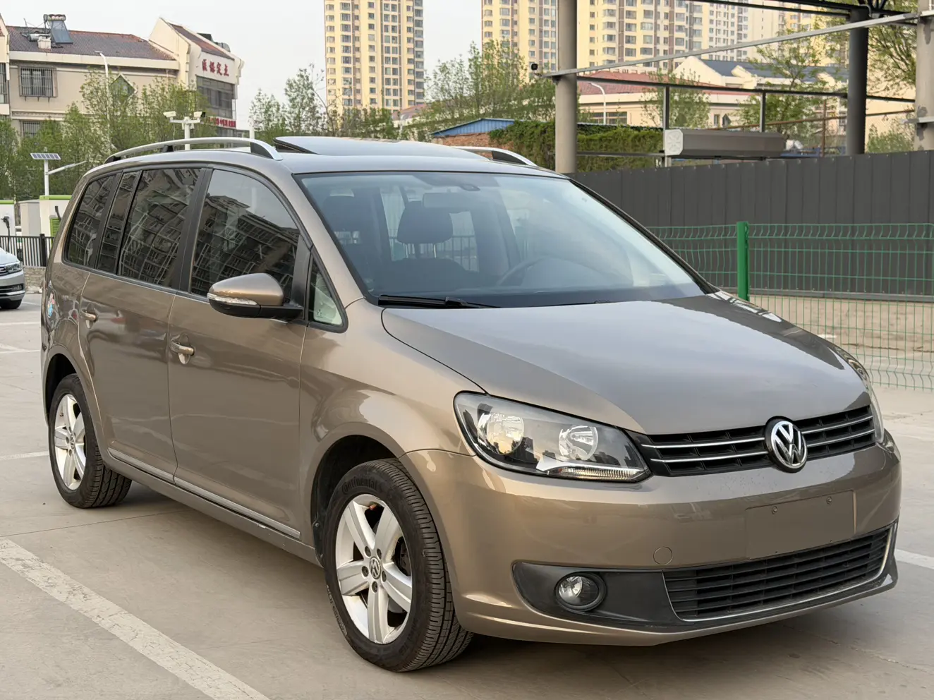 Volkswagen Touran